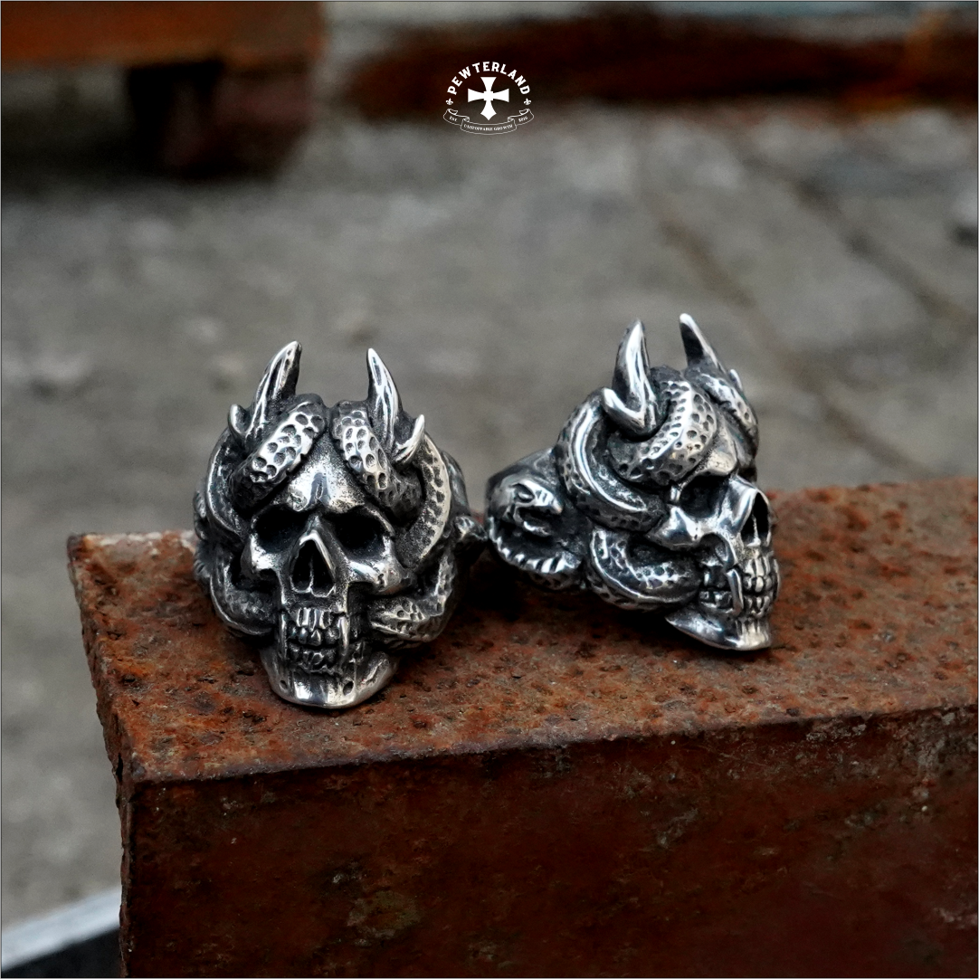 Evilsnake Ringskull
