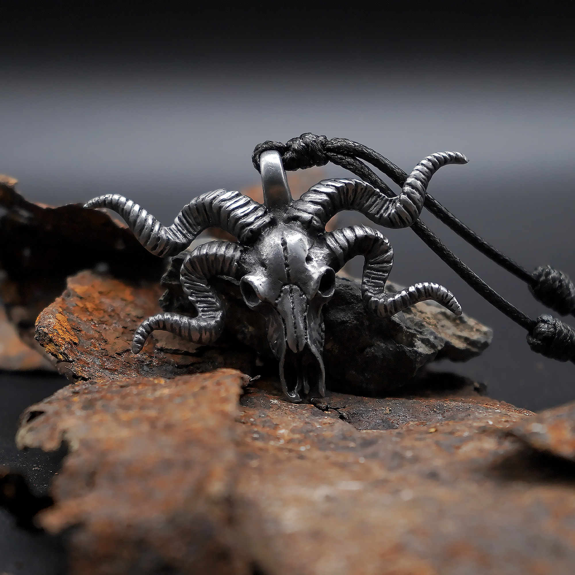 Demonisme Series Pendant