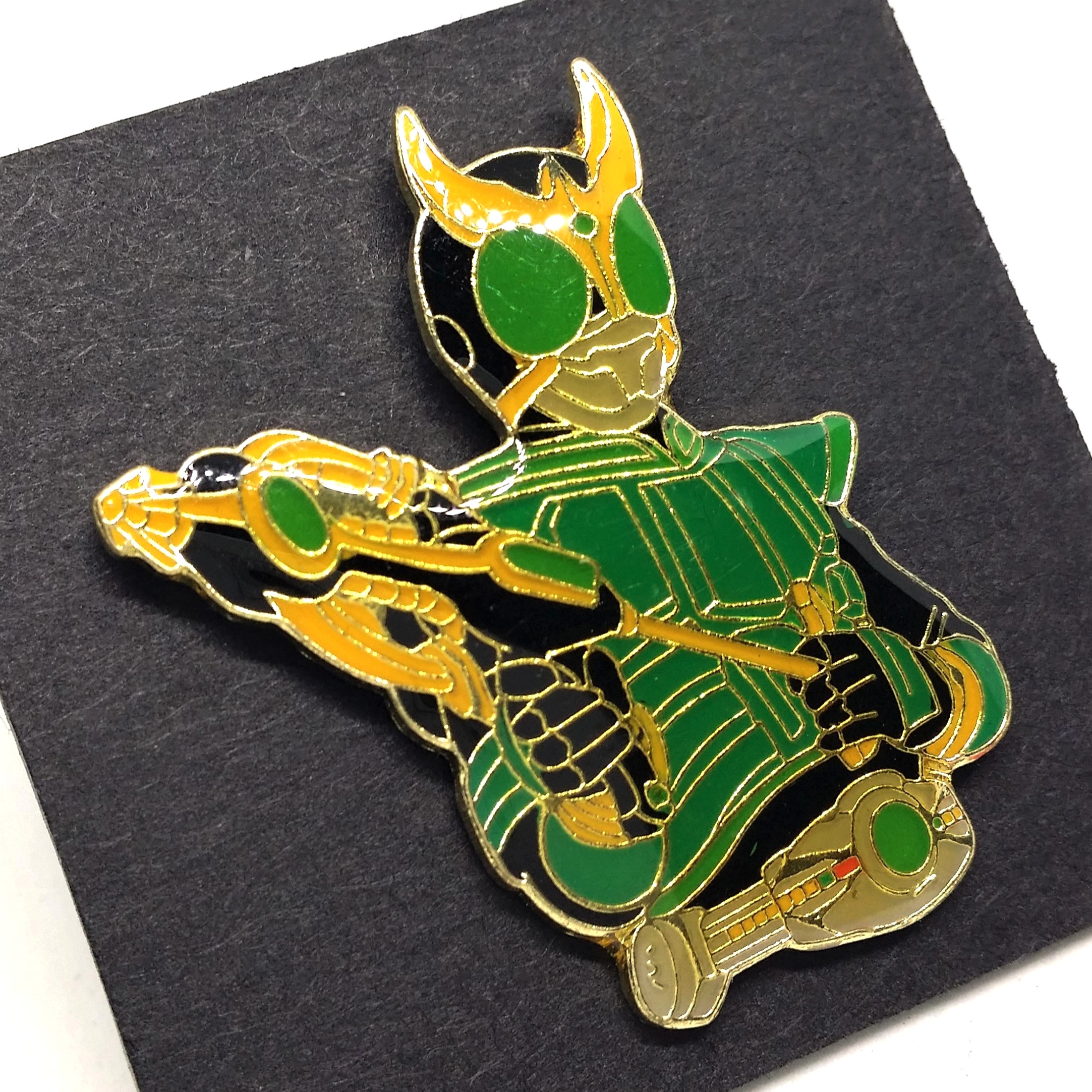 Kamen Rider Kuuga Pin Badge #01 - 1990s TOEI Japanese Anime Masked Rider