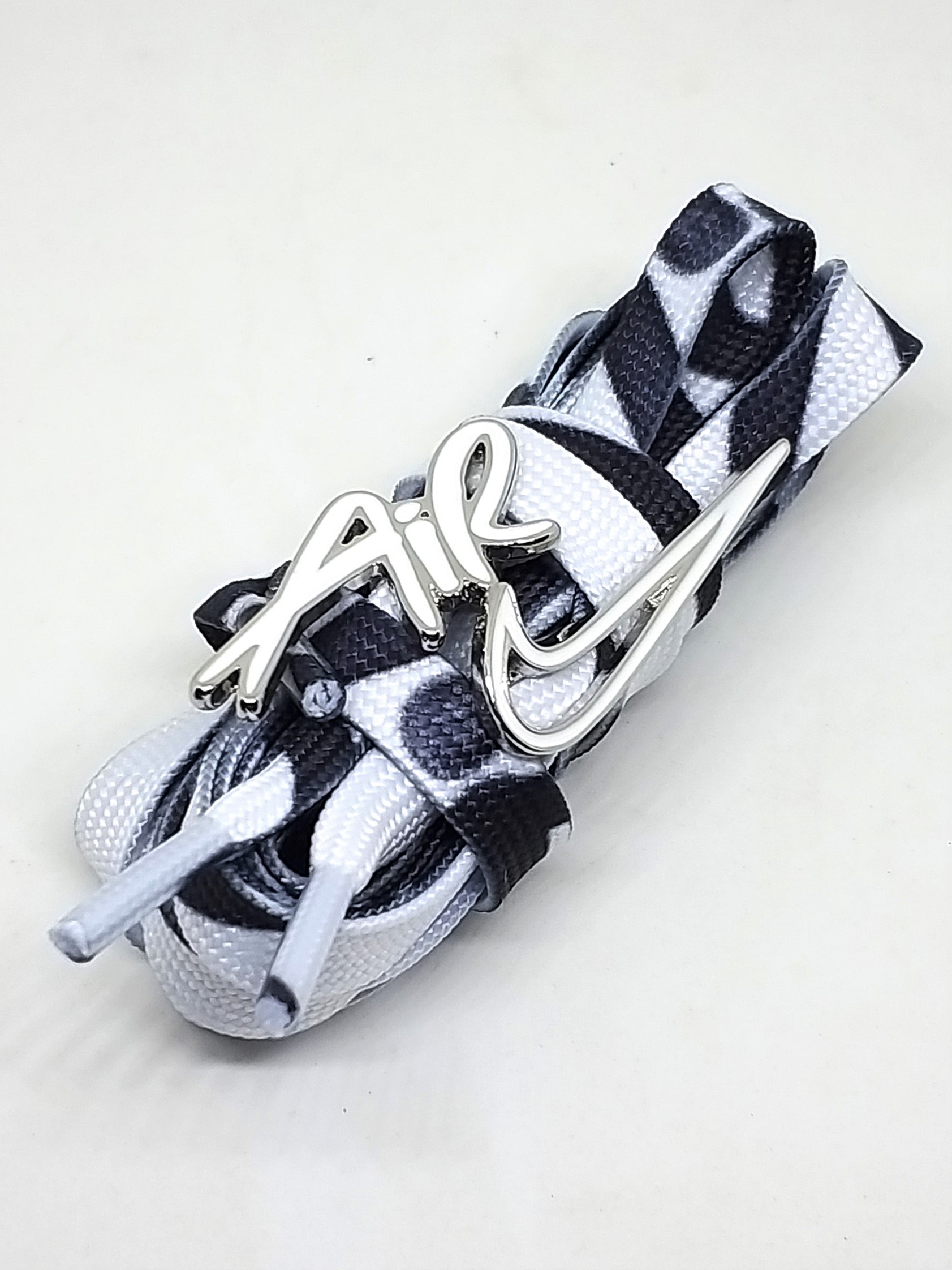 Nike Air Max Pre-Day Shoelaces (B&W) & Lace Locks Charms (Air & Swoosh) - 2021 HK exclusive