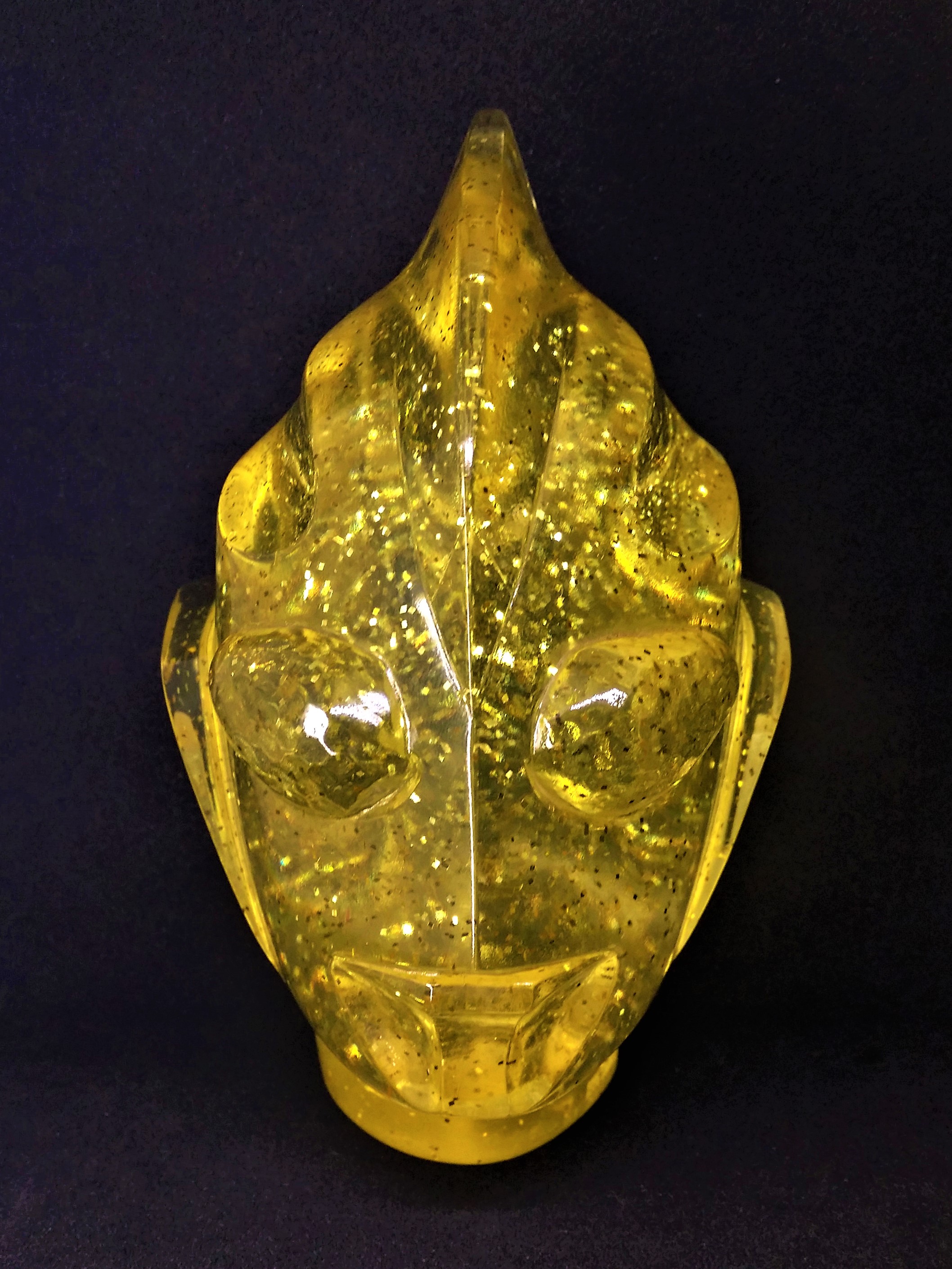 Ultraman Tiga Head Bust Clear Acrylic Gold Glitter - Magic Q Limited Edition NFS