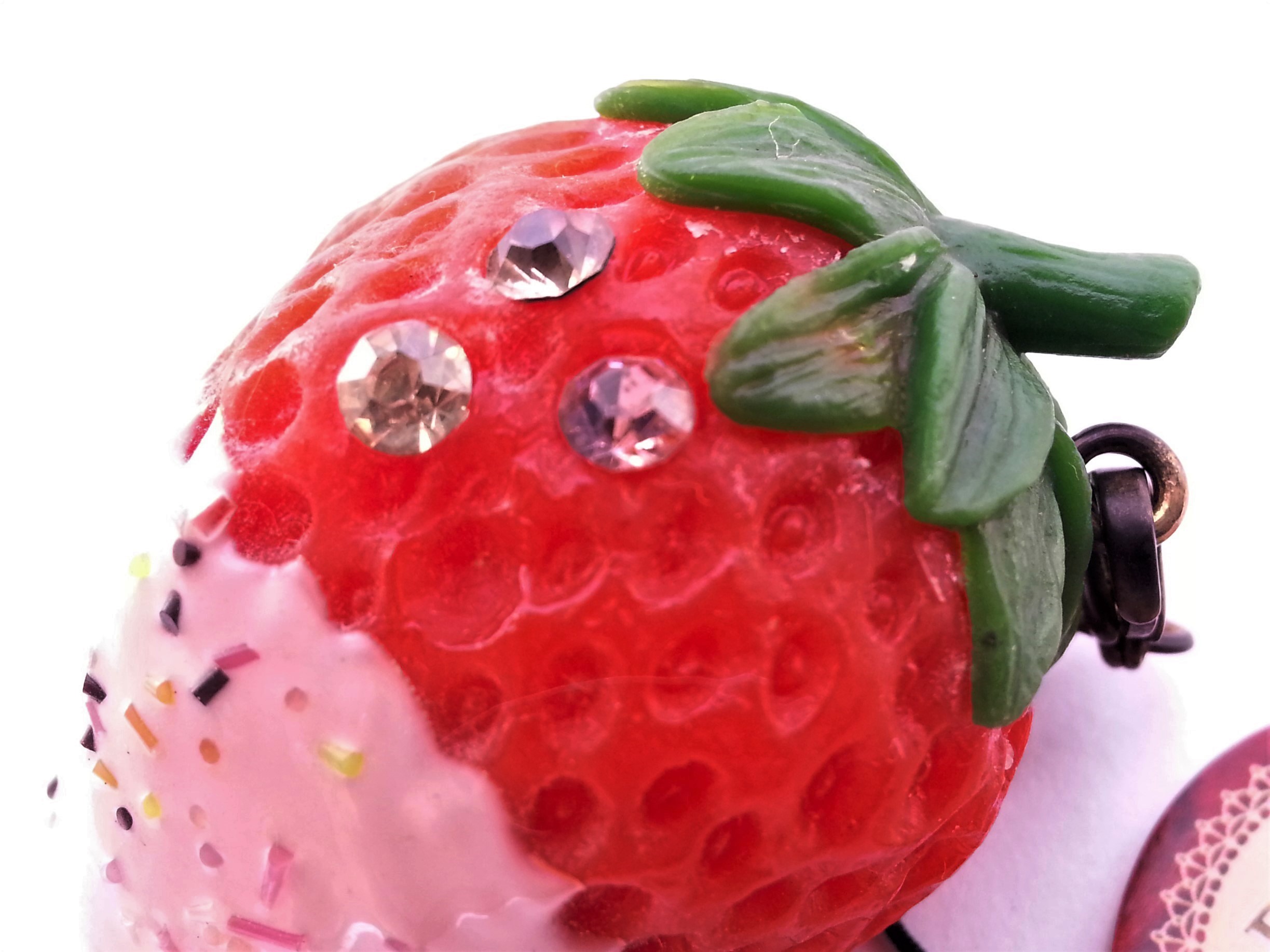 AMUSE Real Strawberry Chocolate Strap Bag Charm / Keychain - 2000s Form Japan