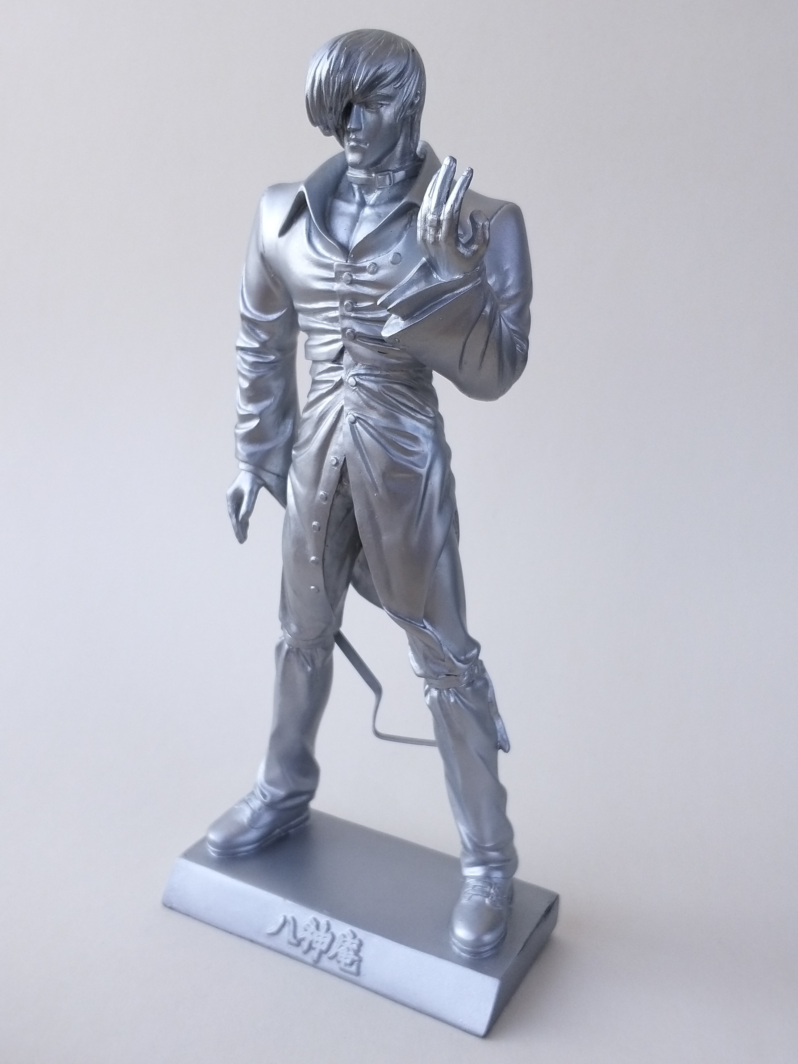 The King Of Fighters 99 Iori Statue + HK Mini Comic Vol.1 w/ Wooden Display Box - 1999 SNK KOF Hong Kong Comics