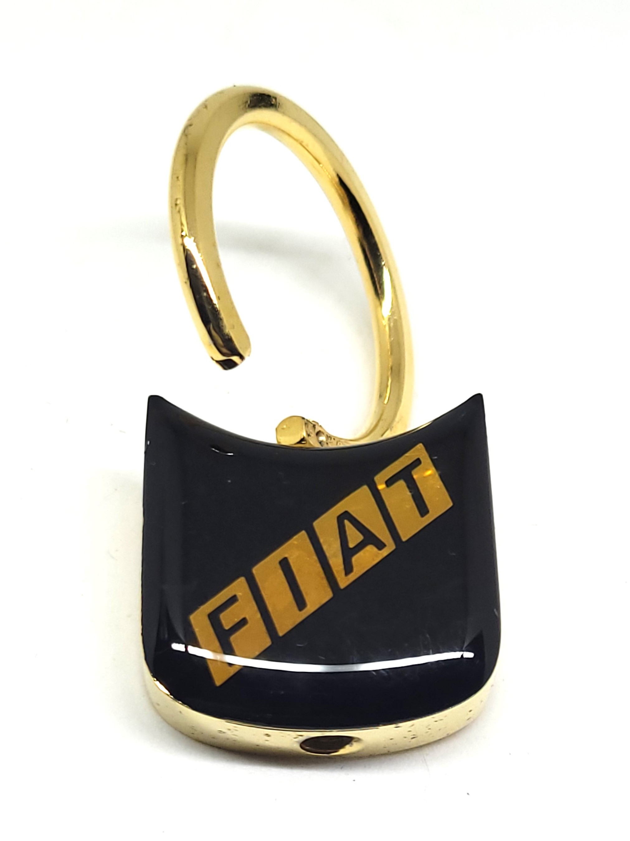FIAT Twist-Lock Keyholder - 80s Dealer Promo Keychain
