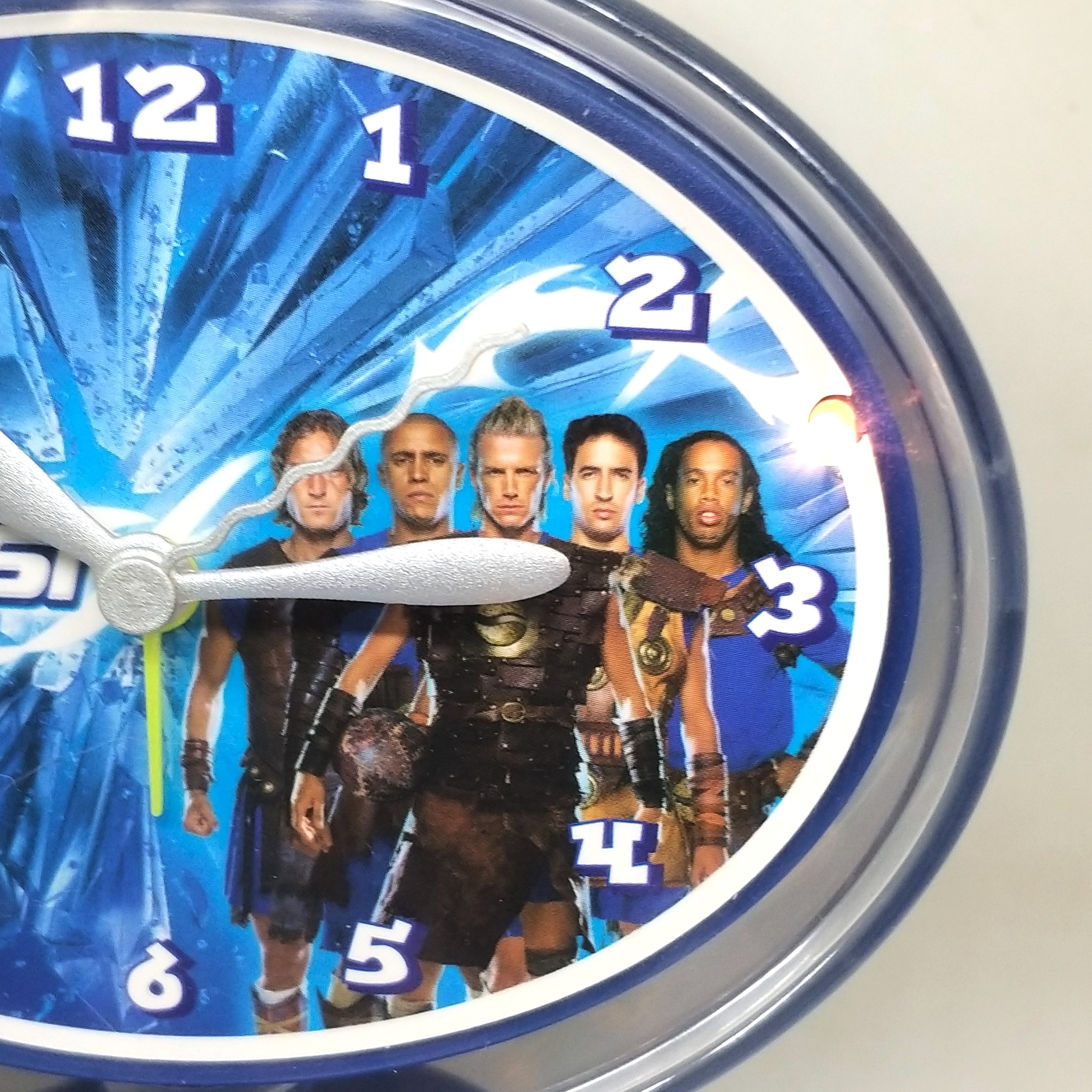 Pepsi Desk Clock 2004 Medieval Fight (Beckham, Ronaldinho, Carlos, Totti, Raul)