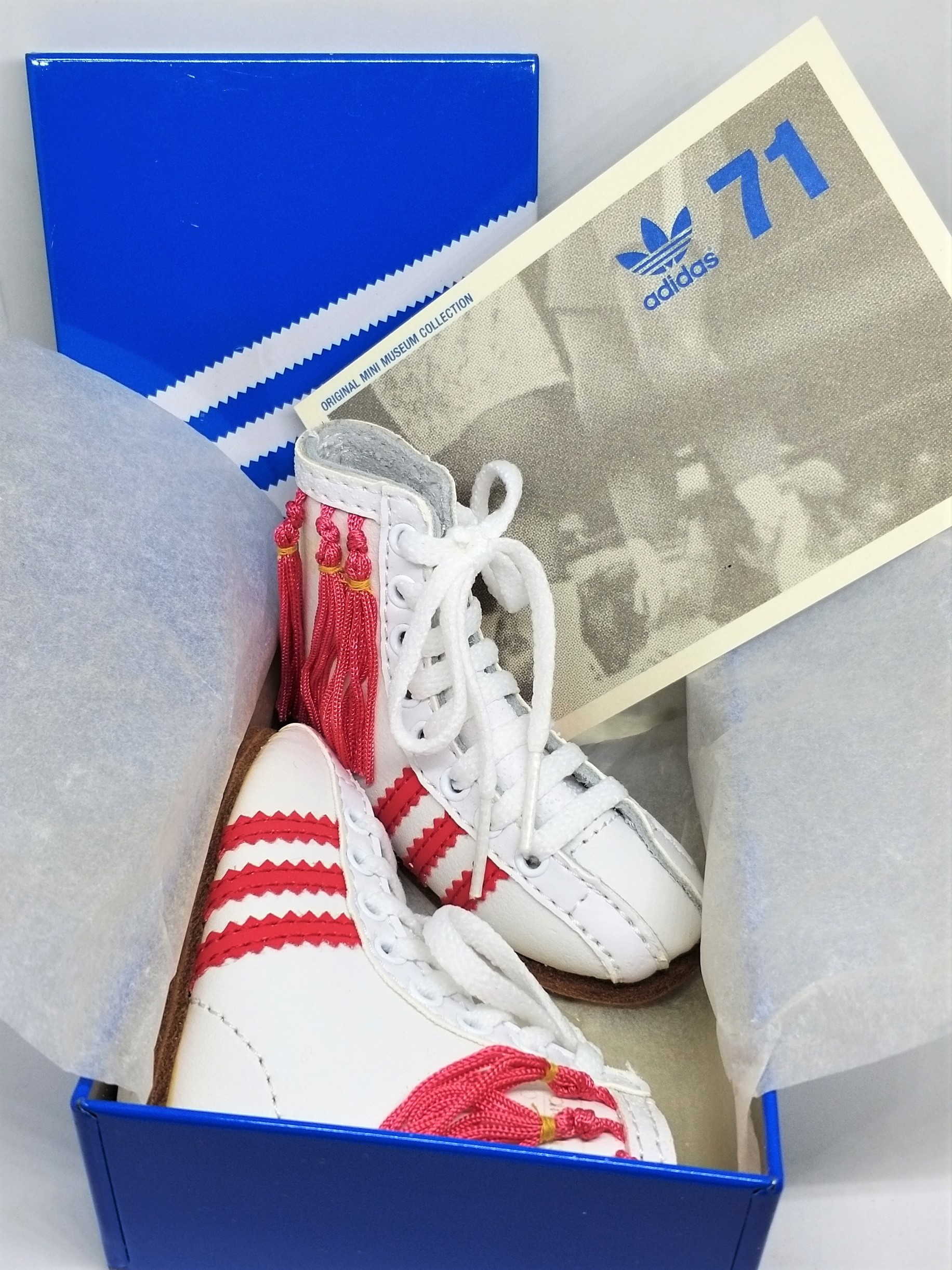 Adidas Originals Mini Museum Muhammad Ali Boxing Shoes Limited To #2898/3000