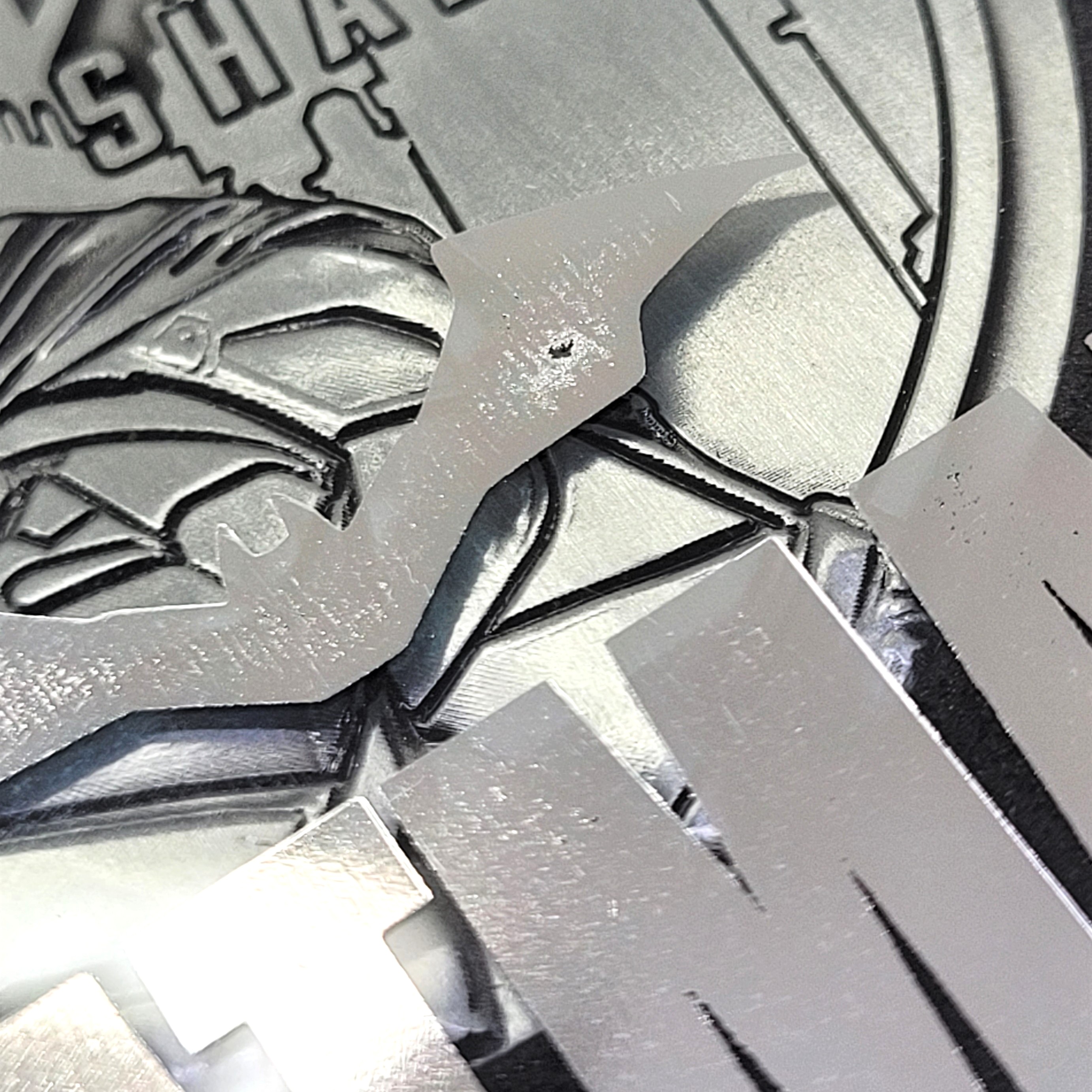 The Batman Medal Coin - 2022 Limited Edition Bur-ray/DVD Gift By DC