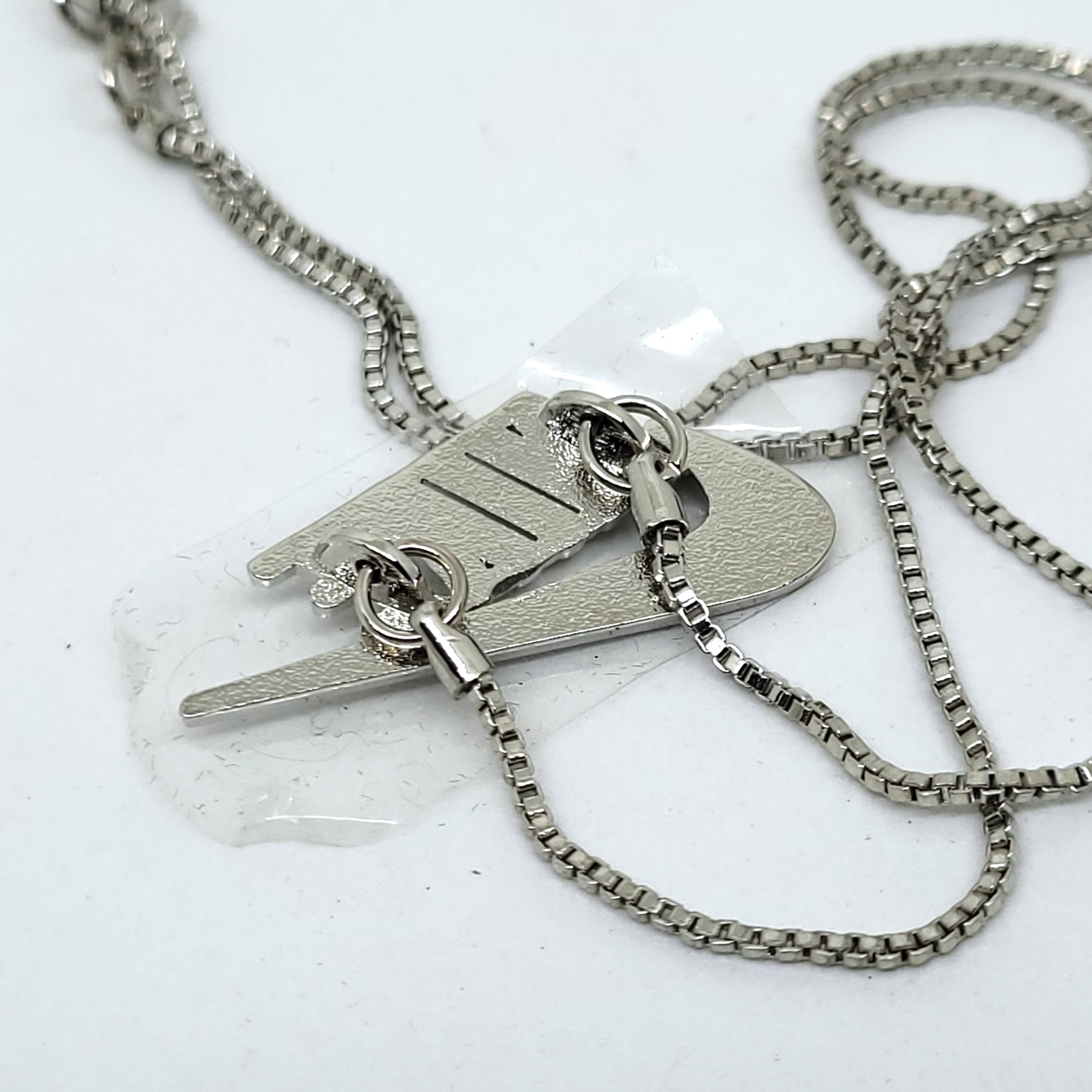 Nike Swoosh Pendant Chain Necklace - 2021 brand New