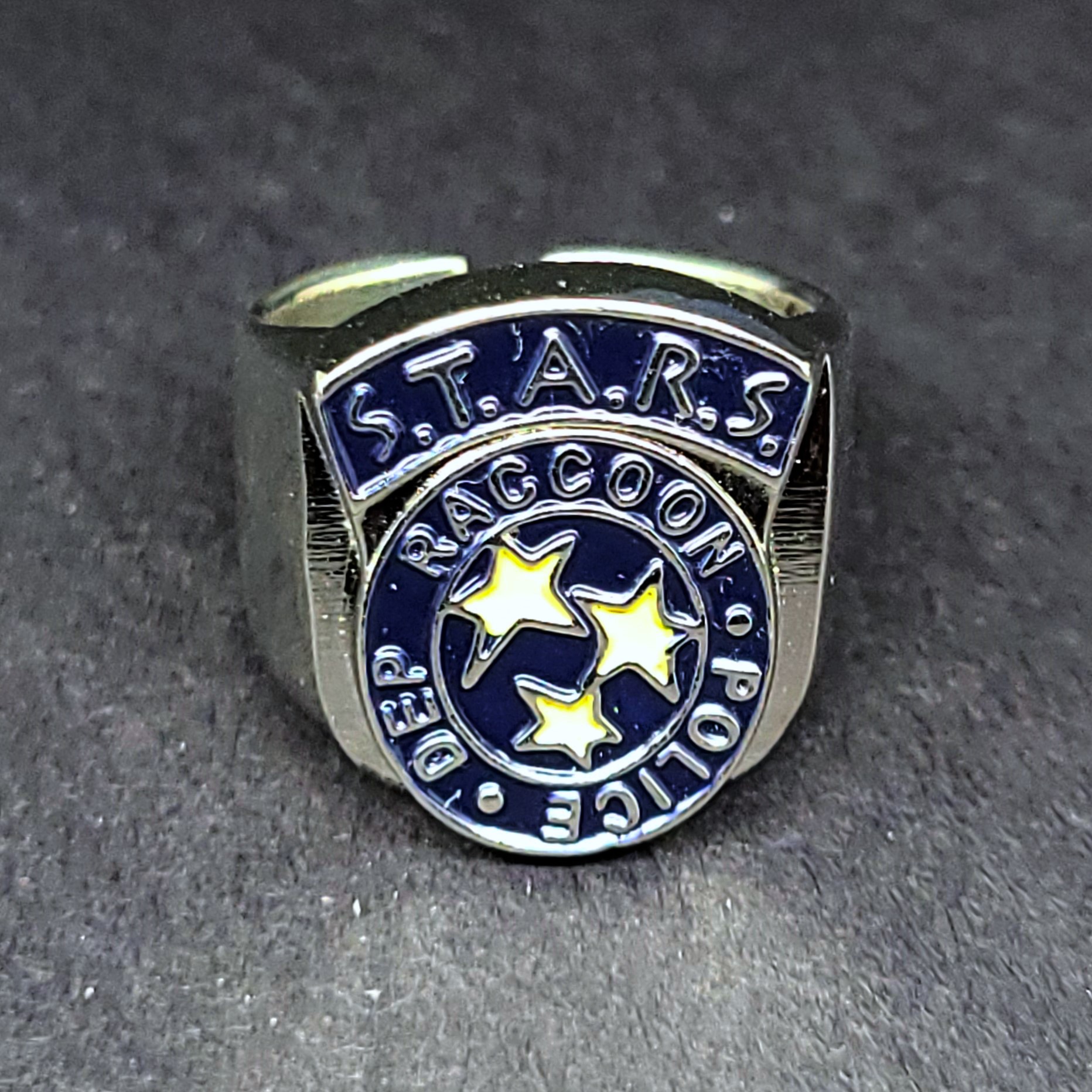 BIOHAZARD 3 S.T.A.R.S. Metal Ring (SILVER) - 1999 Capcom Resident Evil Hong Kong Comics