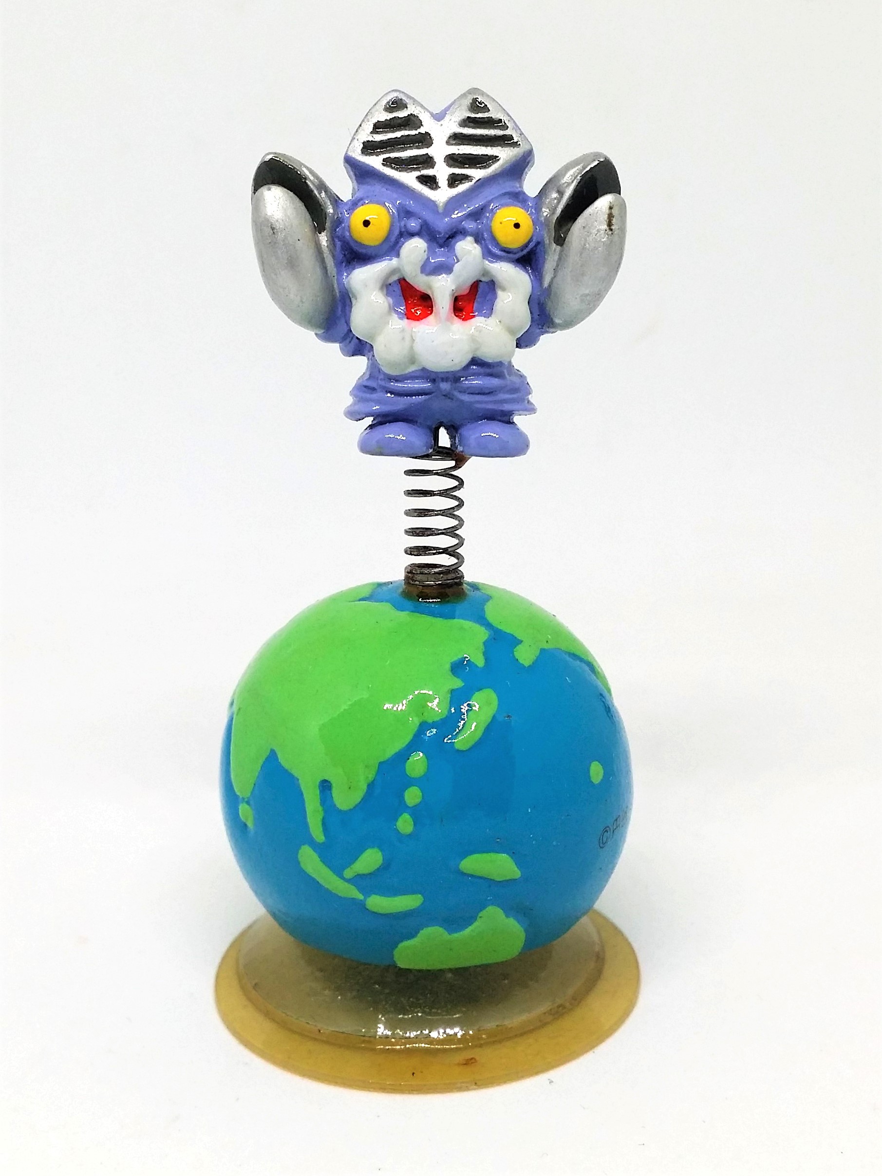 Ultraman Monster Alien Baltan w/ Earth Car Dashboard Toy (Suction Cup Base)