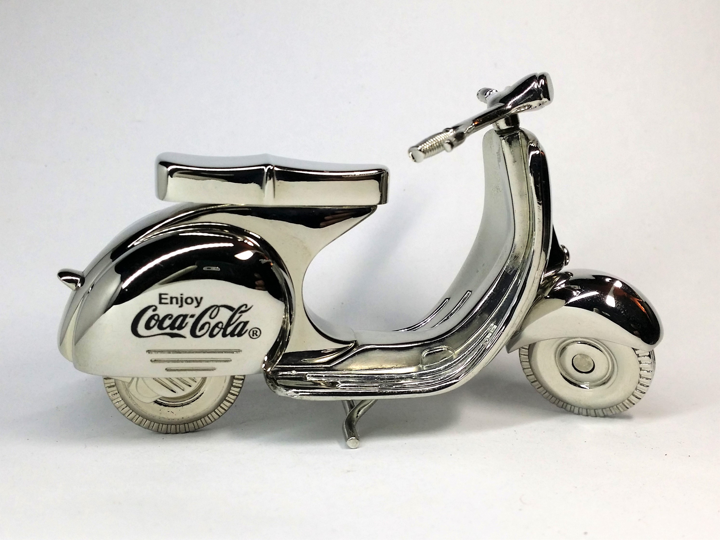 Coca Cola 2001 Motor Scooter Silver Metal Desk Clock - Ex Display Tested Works