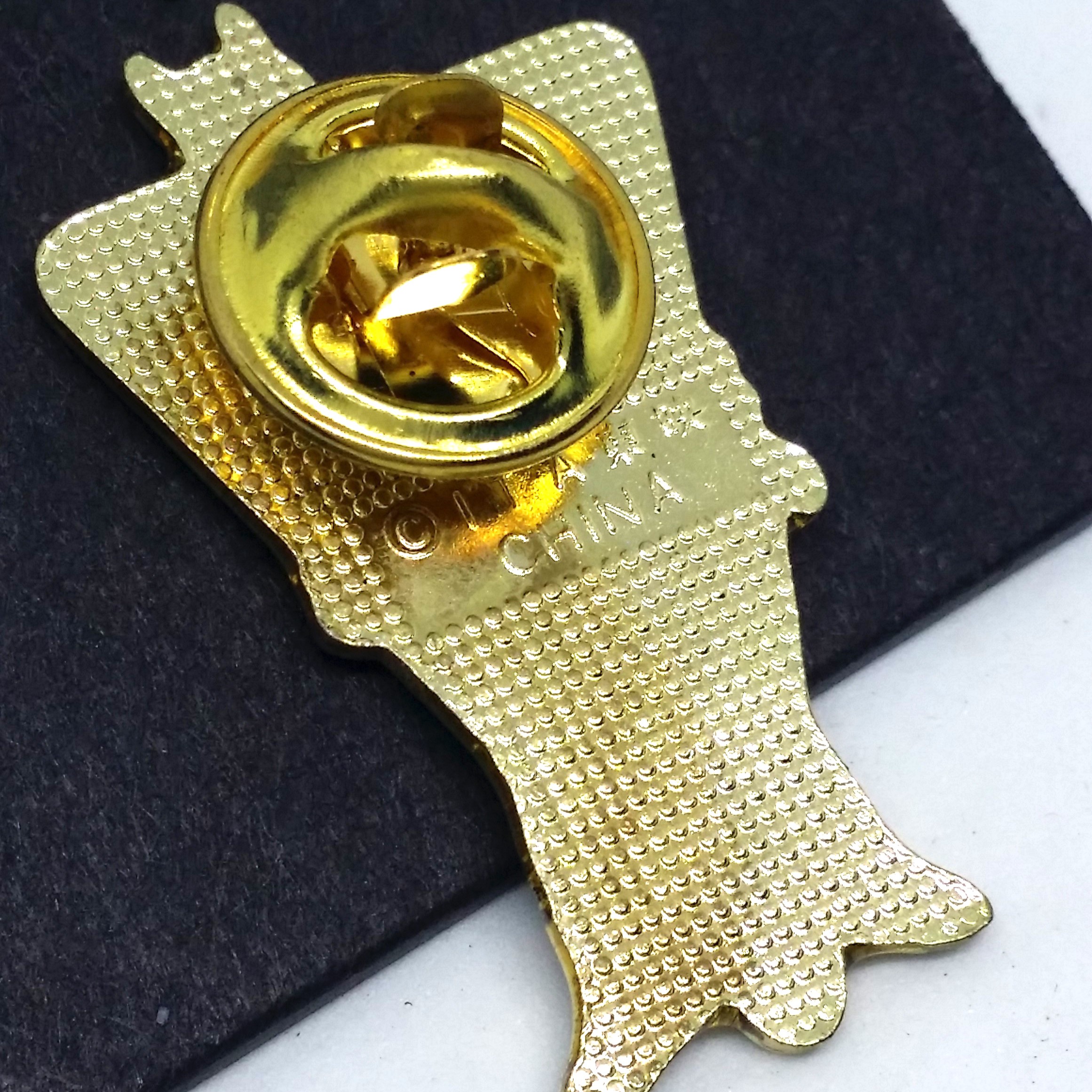 Kamen Rider Kuuga Pin Badge #03 - 1990s TOEI Japanese Anime Masked Rider