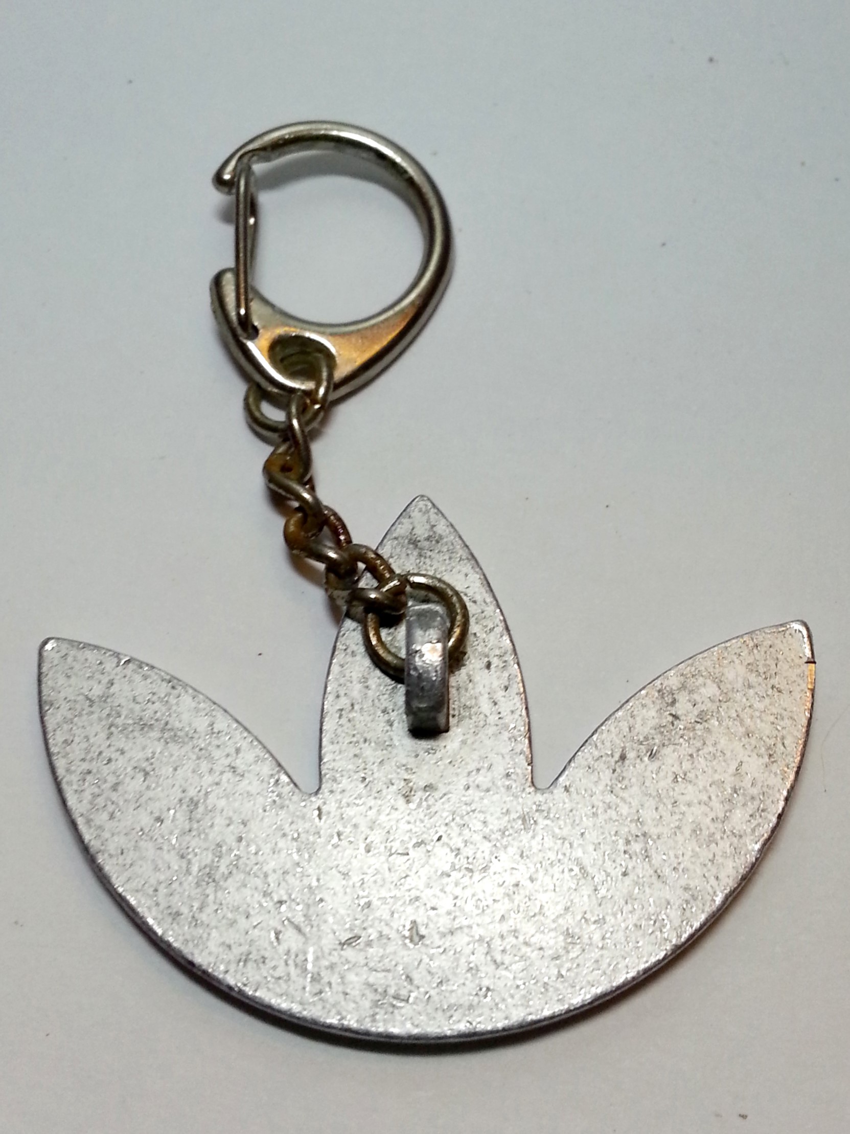 Adidas Originals (3-Stripes Leaf) Logo Metal Keychain - Rare & Vintage Key ring