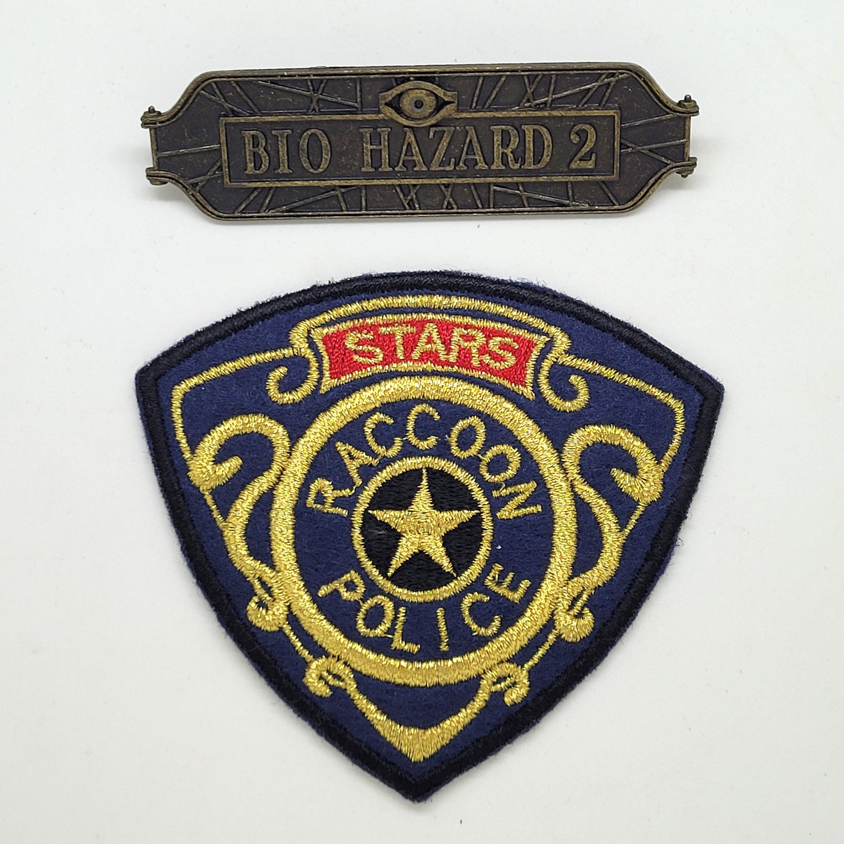 BIOHAZARD 2 Iron On Patch + Metal Pin Badge (Bronze / Silver / Dk Copper) - 1998 Capcom Resident Evil Hong Kong Comics
