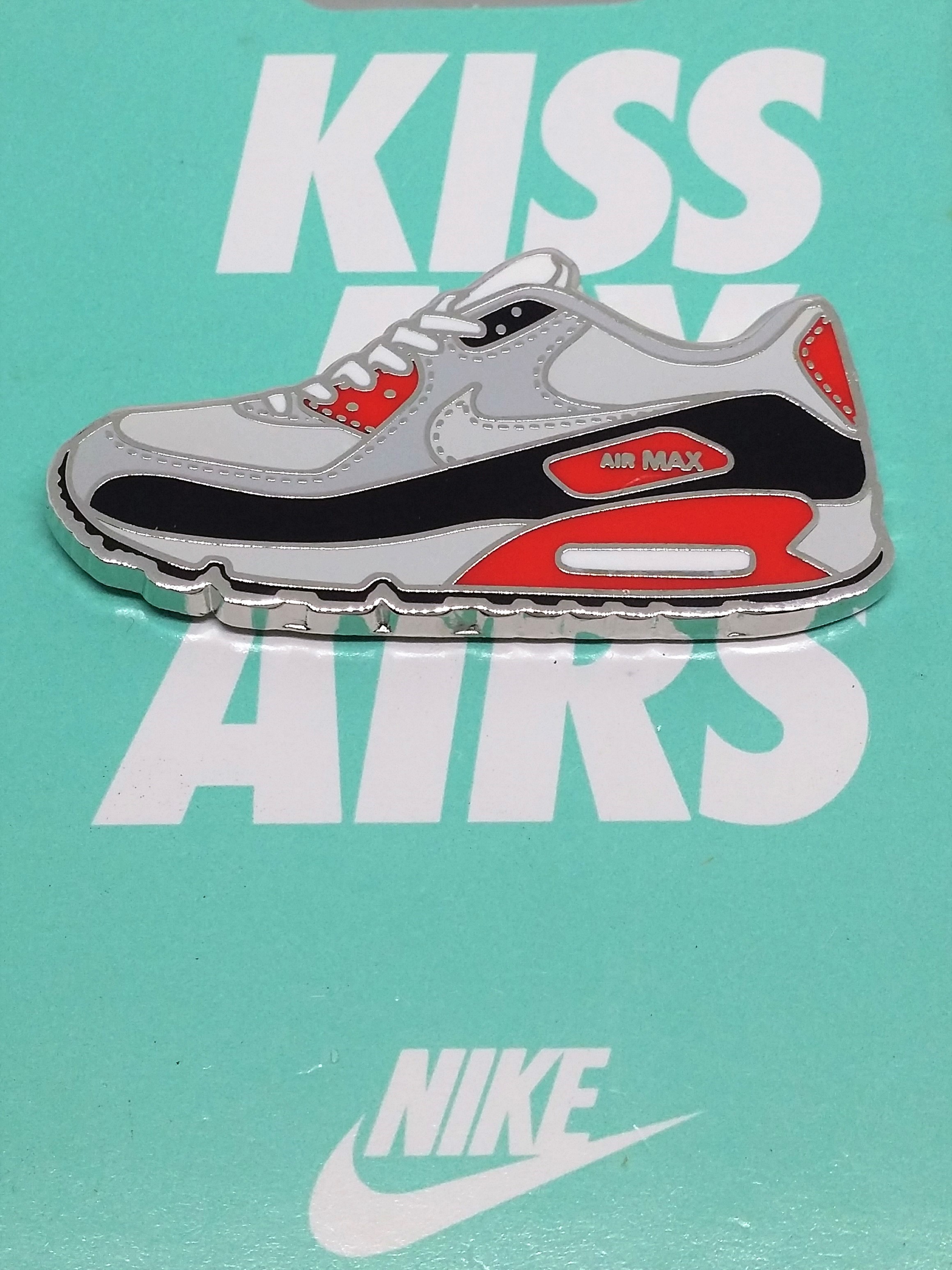 Nike KISS MY AIRS "Air Max 90" Sneaker Pin Badge - Brand New