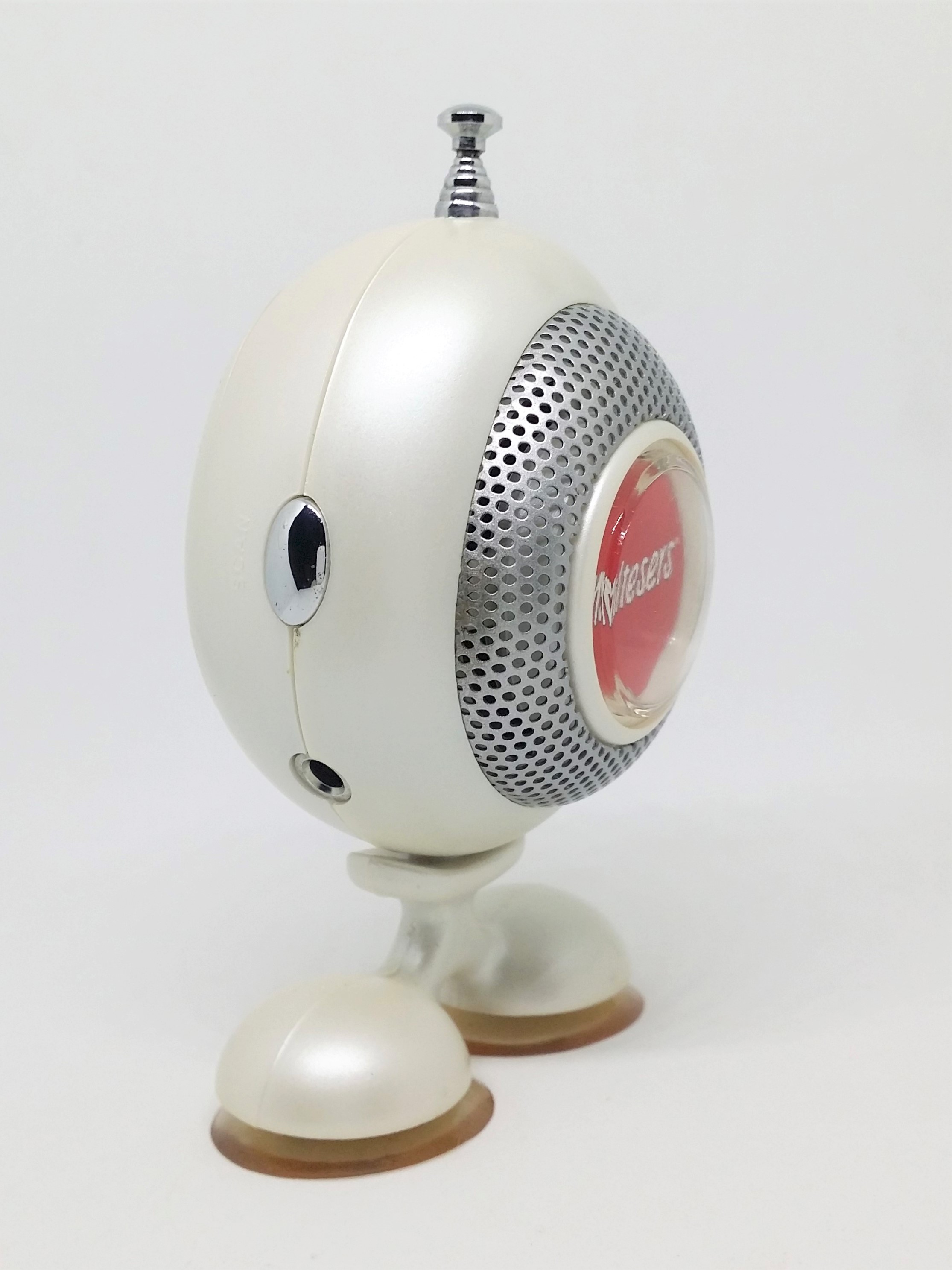 Maltesers Chocolate Auto Scan Radio (Pearl) - 2004 Tested & Working NIB