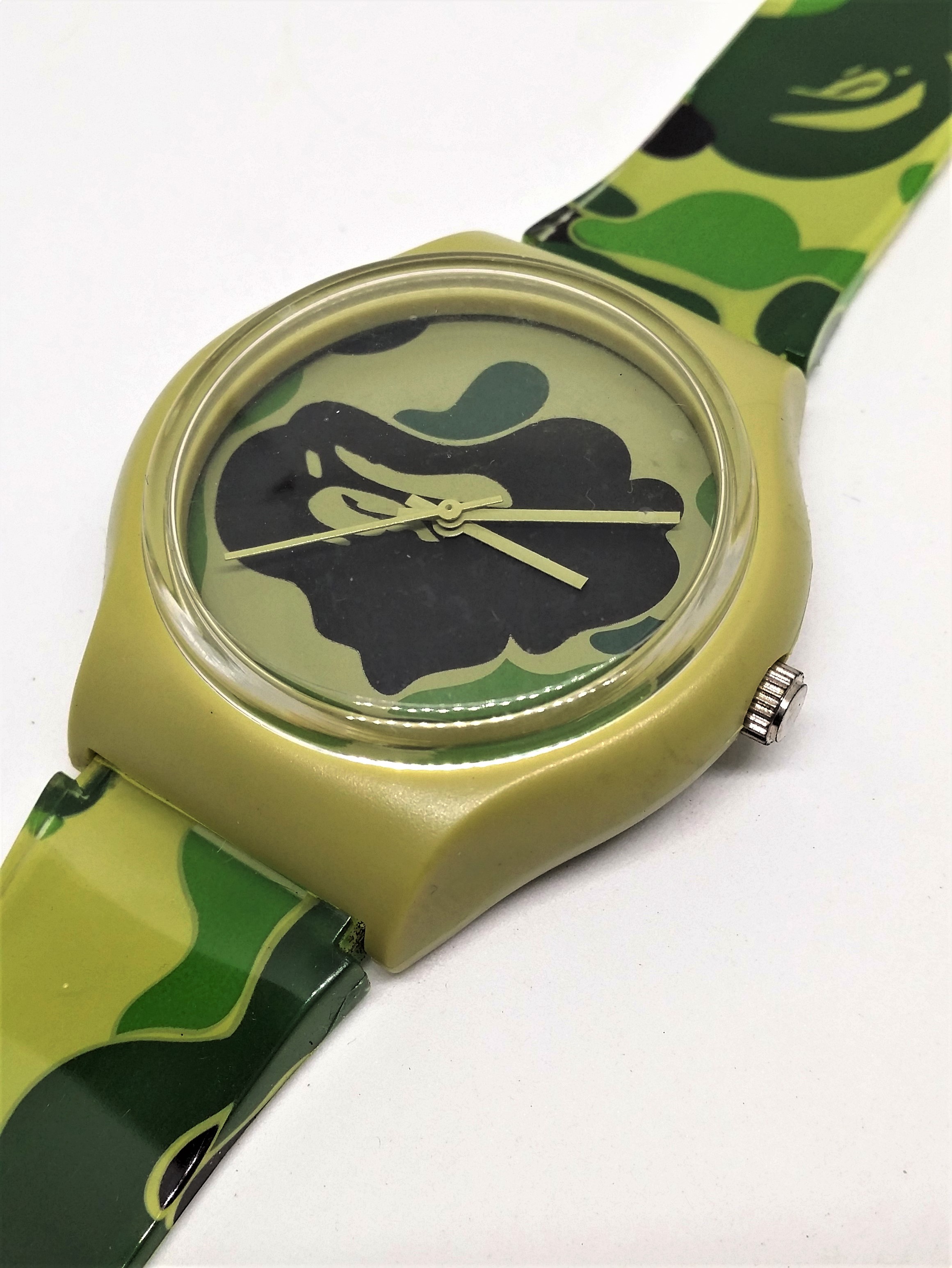  A BATHING APE Bape Aape Camo Watch - 2009 Japanese Magazine Appendix