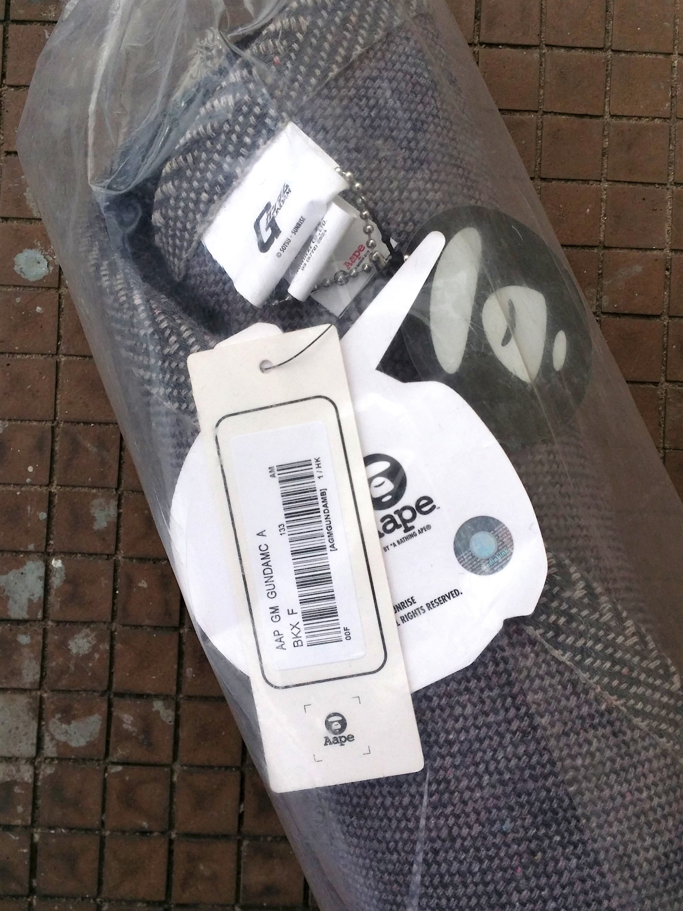 A BATHING APE Bape Aape x Mobile Suit GUNDAM Rug / Door Mat - 2018 Asia Exclusive New Unused