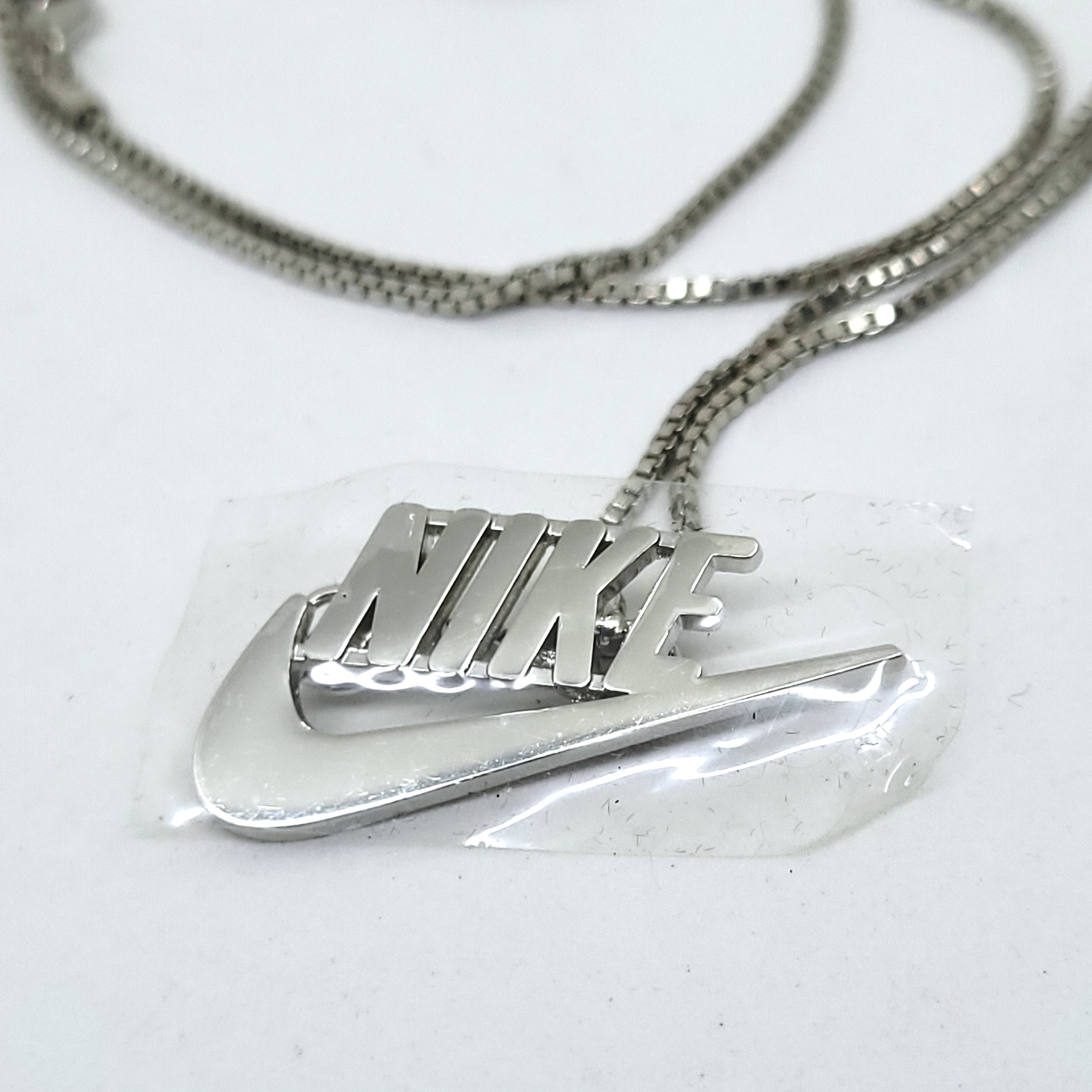 Nike Swoosh Pendant Chain Necklace - 2021 brand New