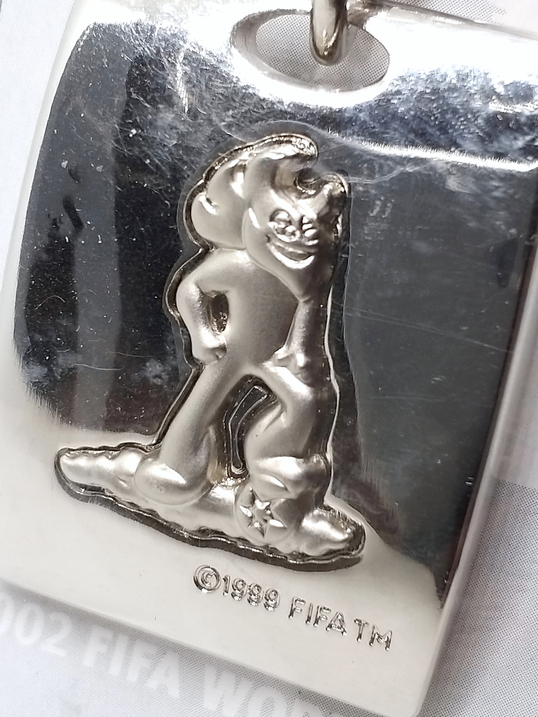 2002 Fifa World Cup Korea Japan Mascot ATO Relief Metal Keychain Key Ring Brand New