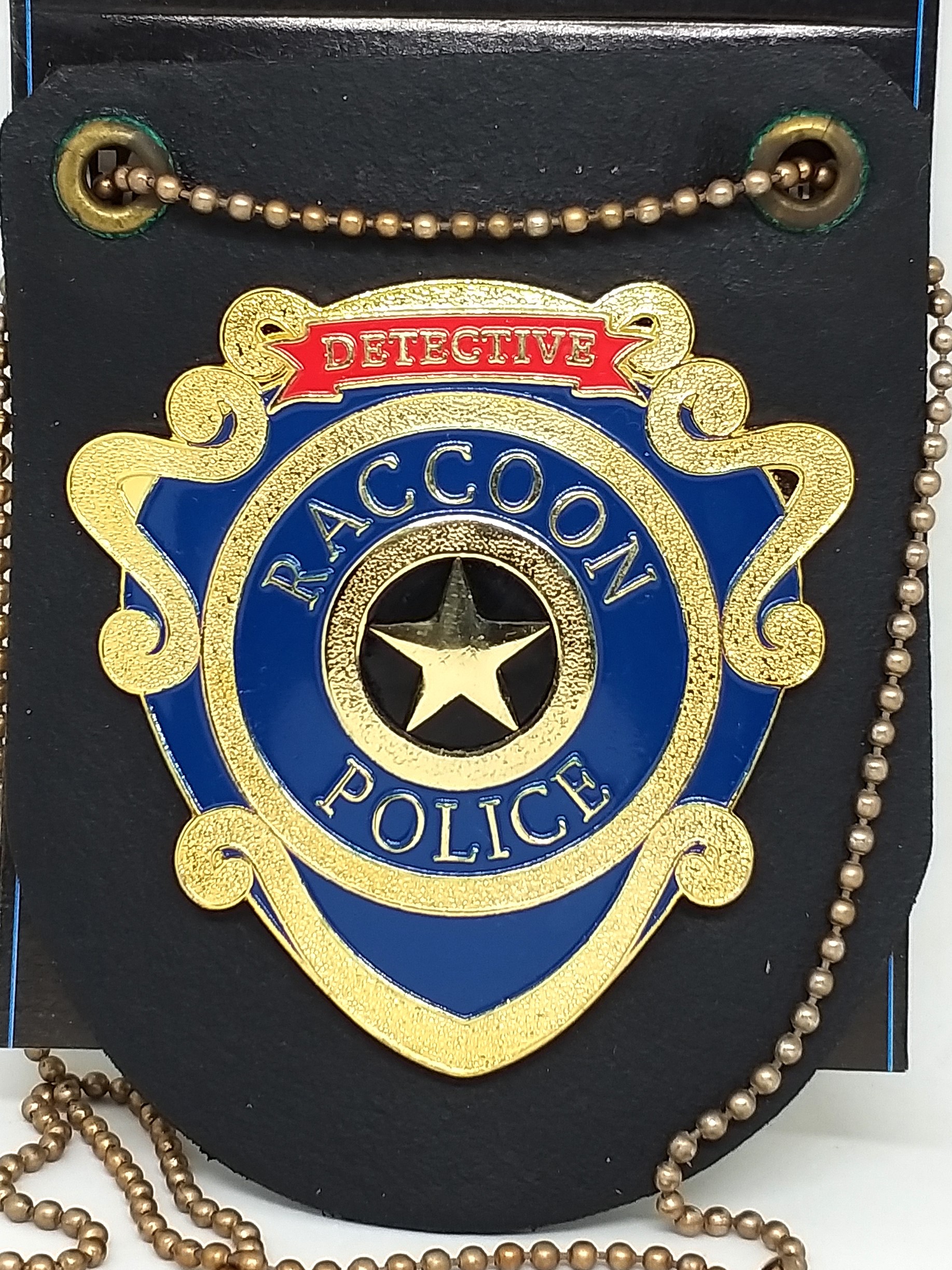 BIOHAZARD 3 Detective Raccoon Police Metal Badge - 1998 Capcom Resident Evil Hong Kong Comics