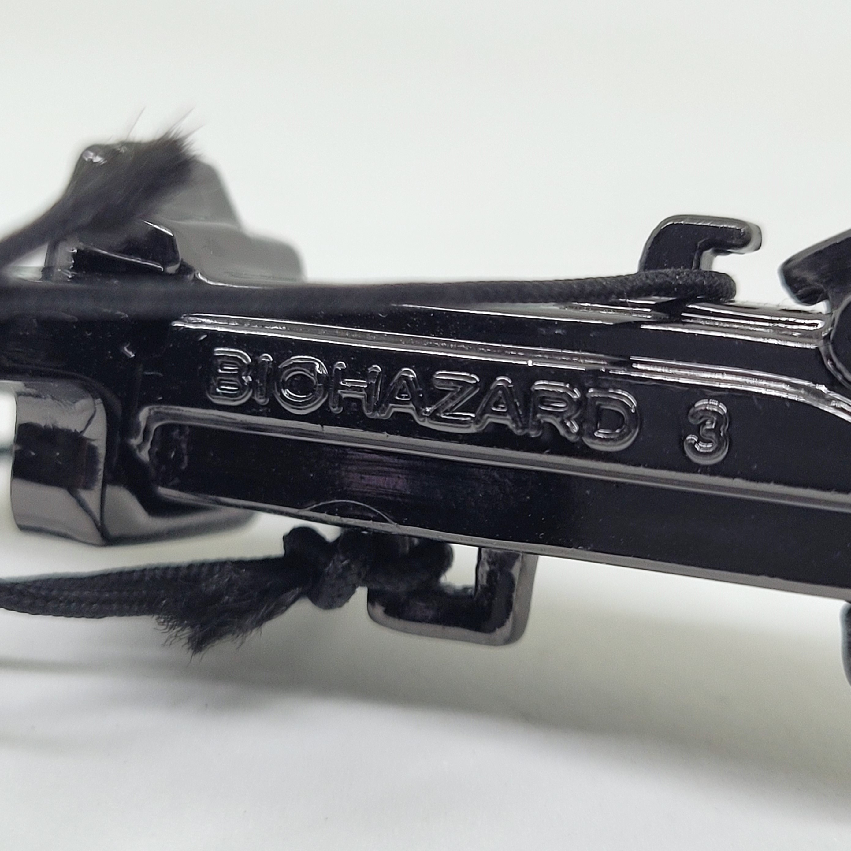 BIOHAZARD 3 Ada Wong Crossbow Mini Toy - 1999 Capcom Resident Evil Hong Kong Comics