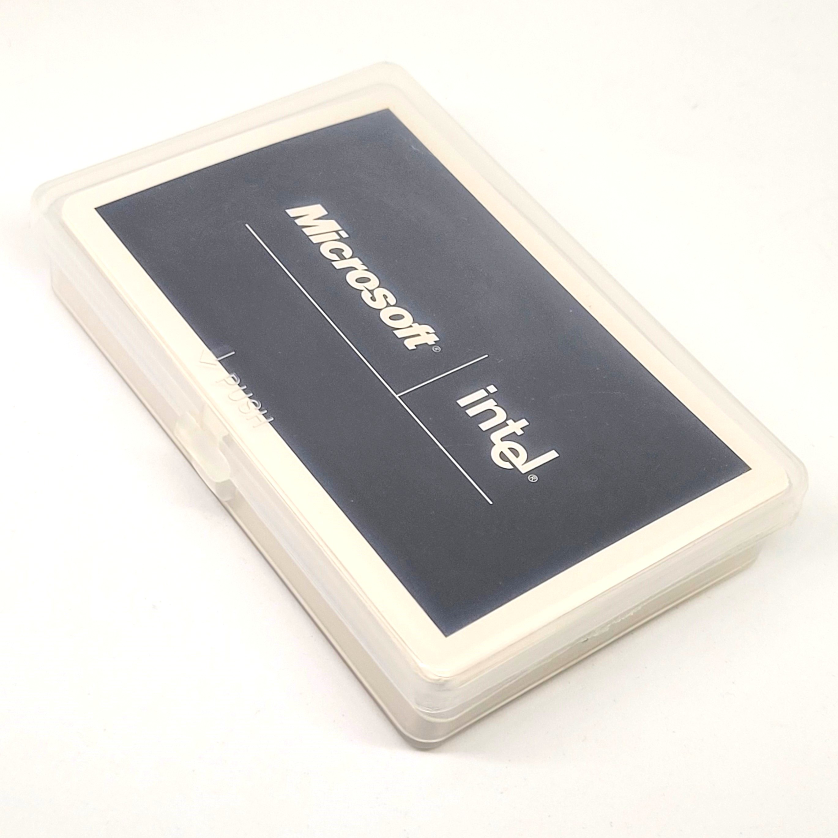 Microsoft Playing Cards - 2004 Intel Pentium 4 / Centrino / Windows XP / Media Player 10