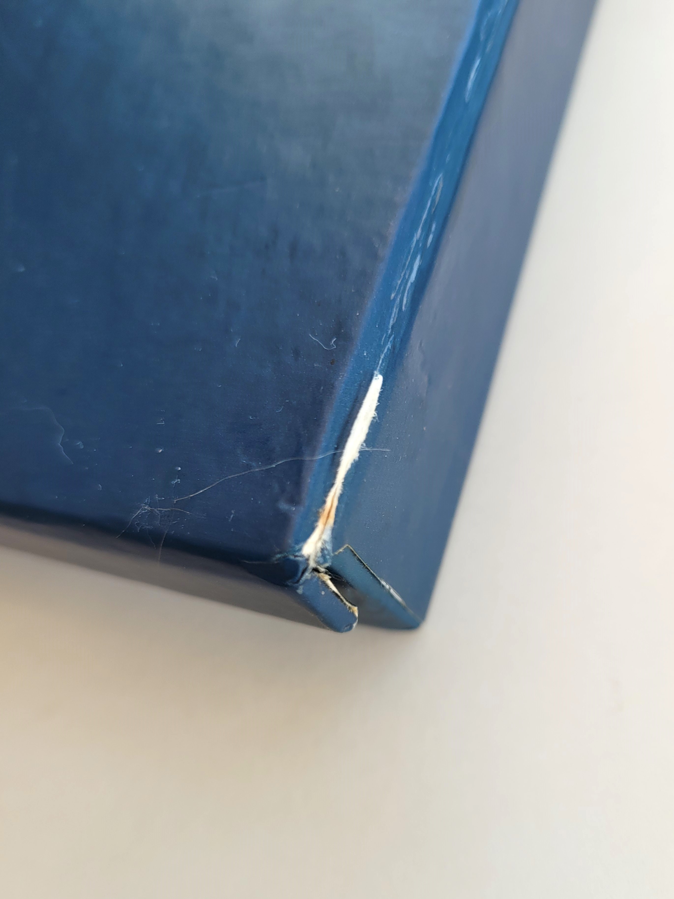 BIOHAZARD 3 Letter Openers Bronze Dagger & Gold Knife Box Set - 1999 Capcom Resident Evil Hong Kong Comics