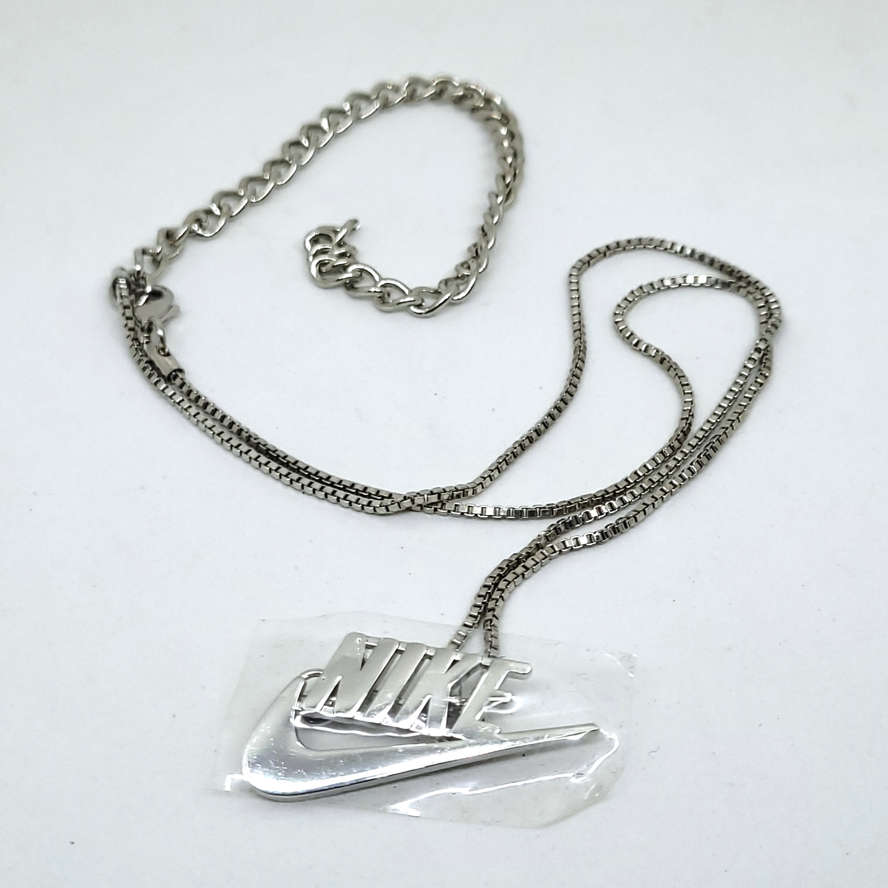 Nike Swoosh Pendant Chain Necklace - 2021 brand New