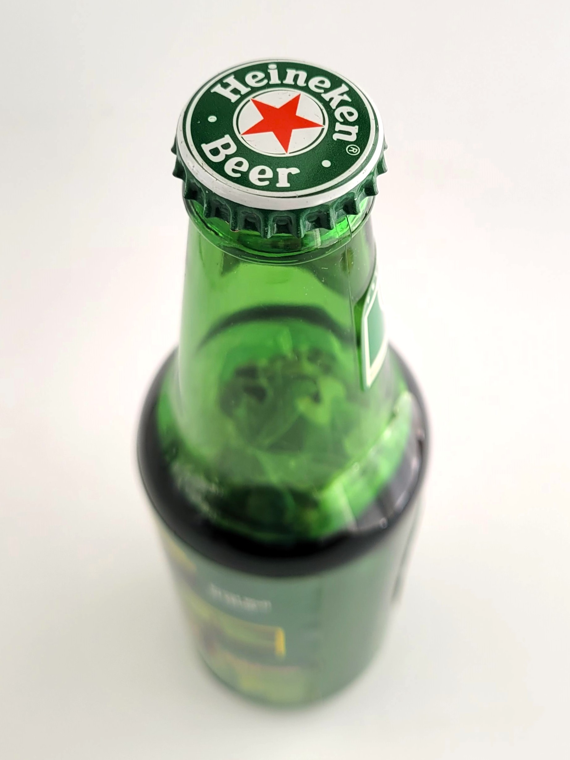 Heineken Beer Jigsaw Puzzle (Arc de Triomphe) in Bottle-Shaped Plastic Container
