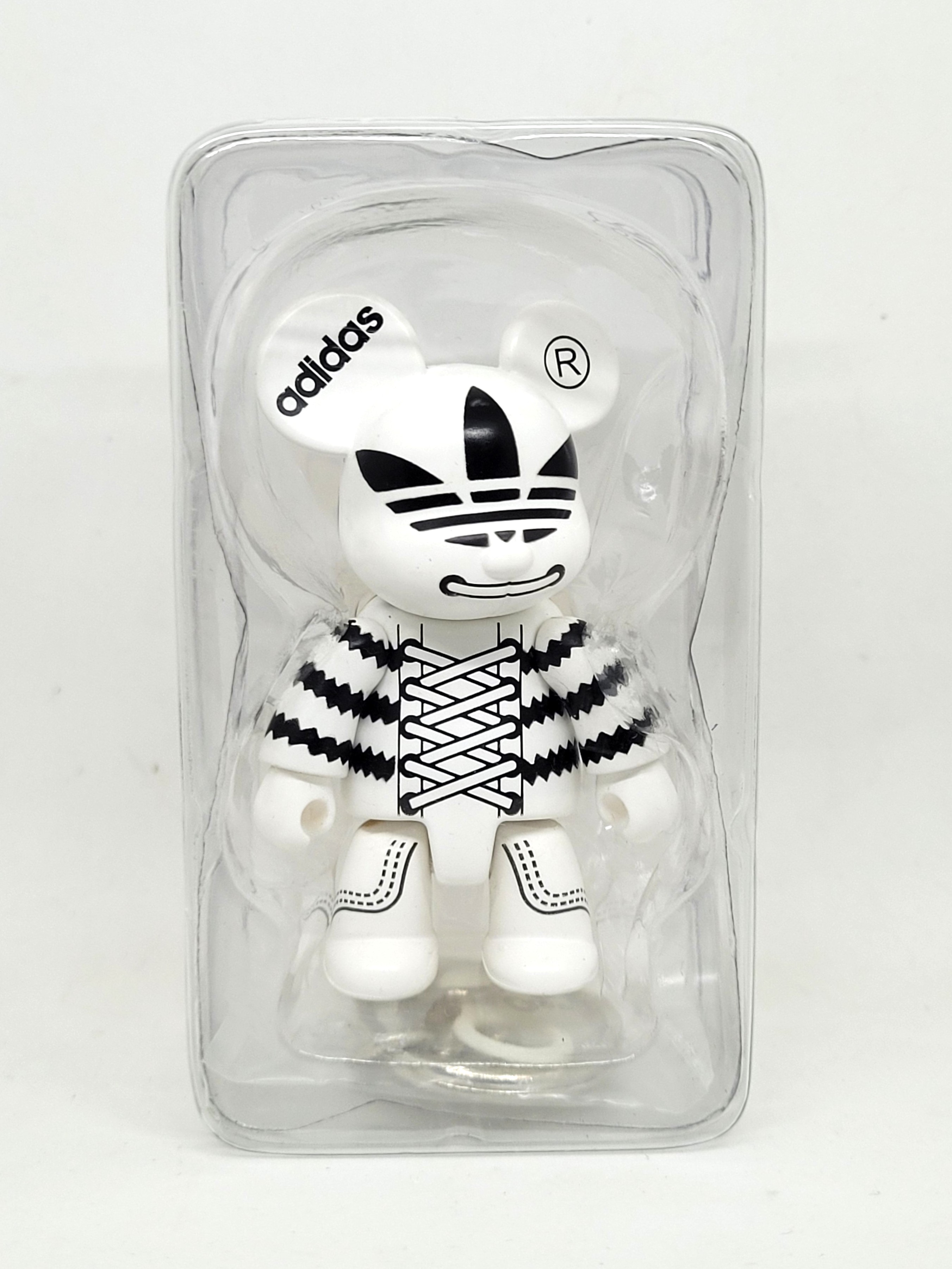 2004 Adidas Originals x Toy2R QEE Adicolor (B&W) Figure Keychain