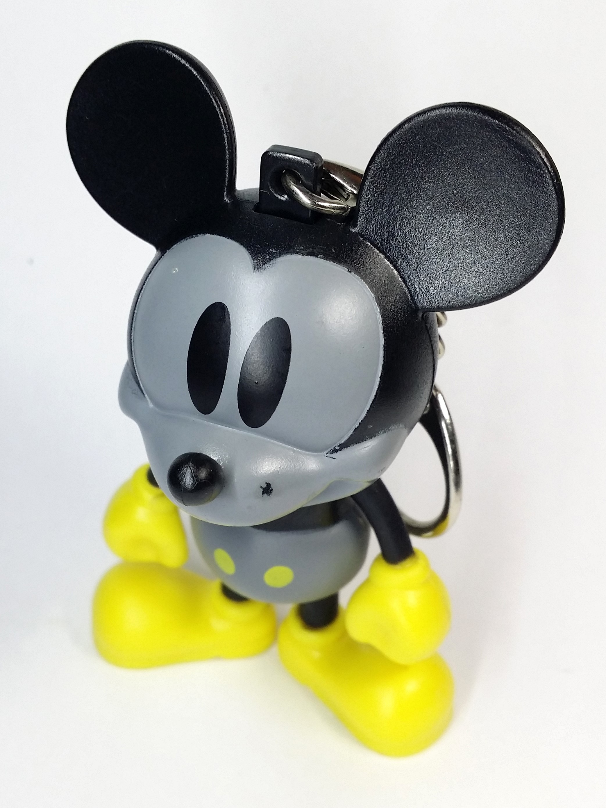  Disney 90th Anniversary Mickey Mouse With Yellow Shoes Figure Bag Charm Keychain