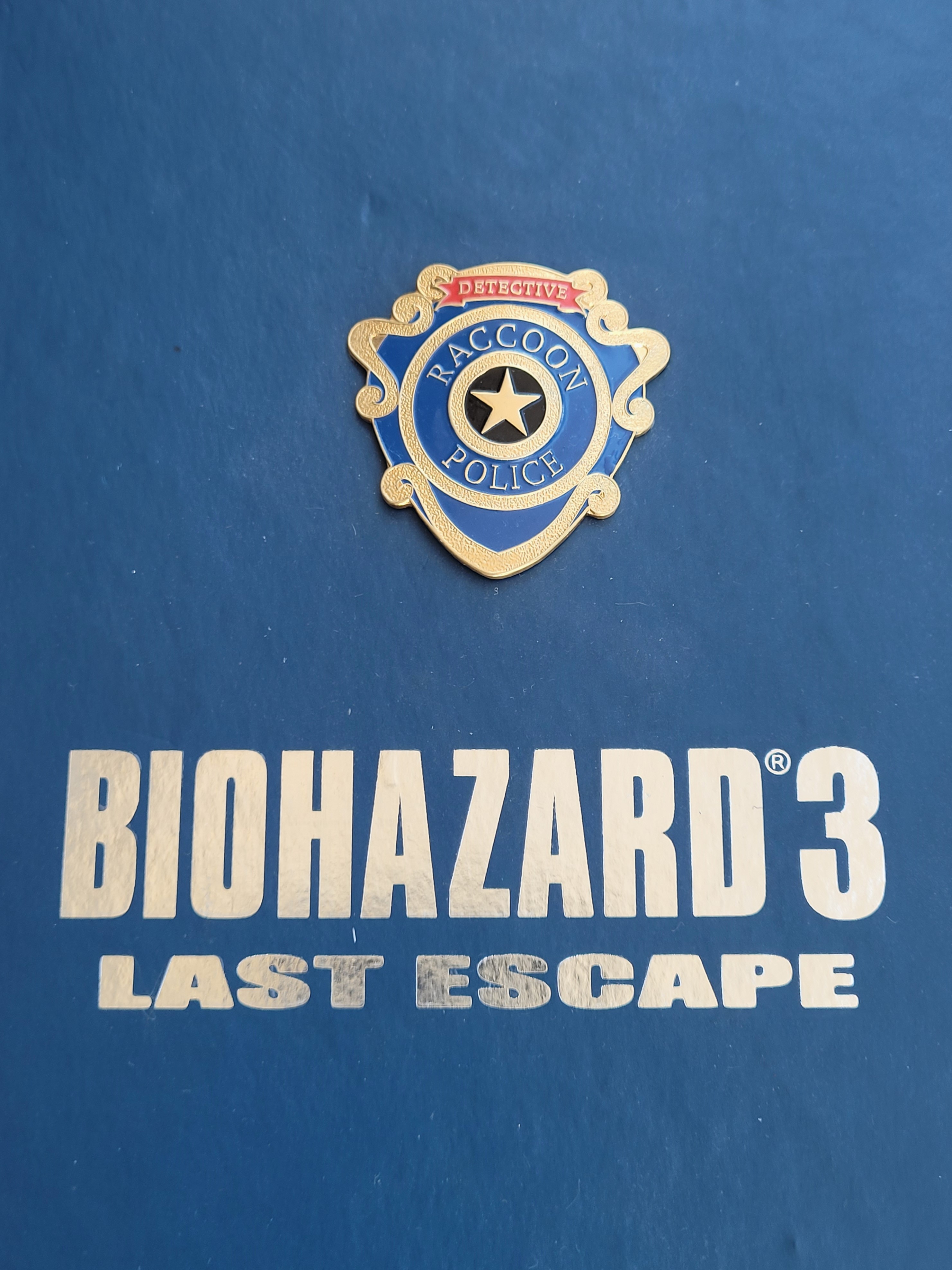 BIOHAZARD 3 Letter Openers Gold Dagger & Bronze Knife Box Set - 1999 Capcom Resident Evil Hong Kong Comics