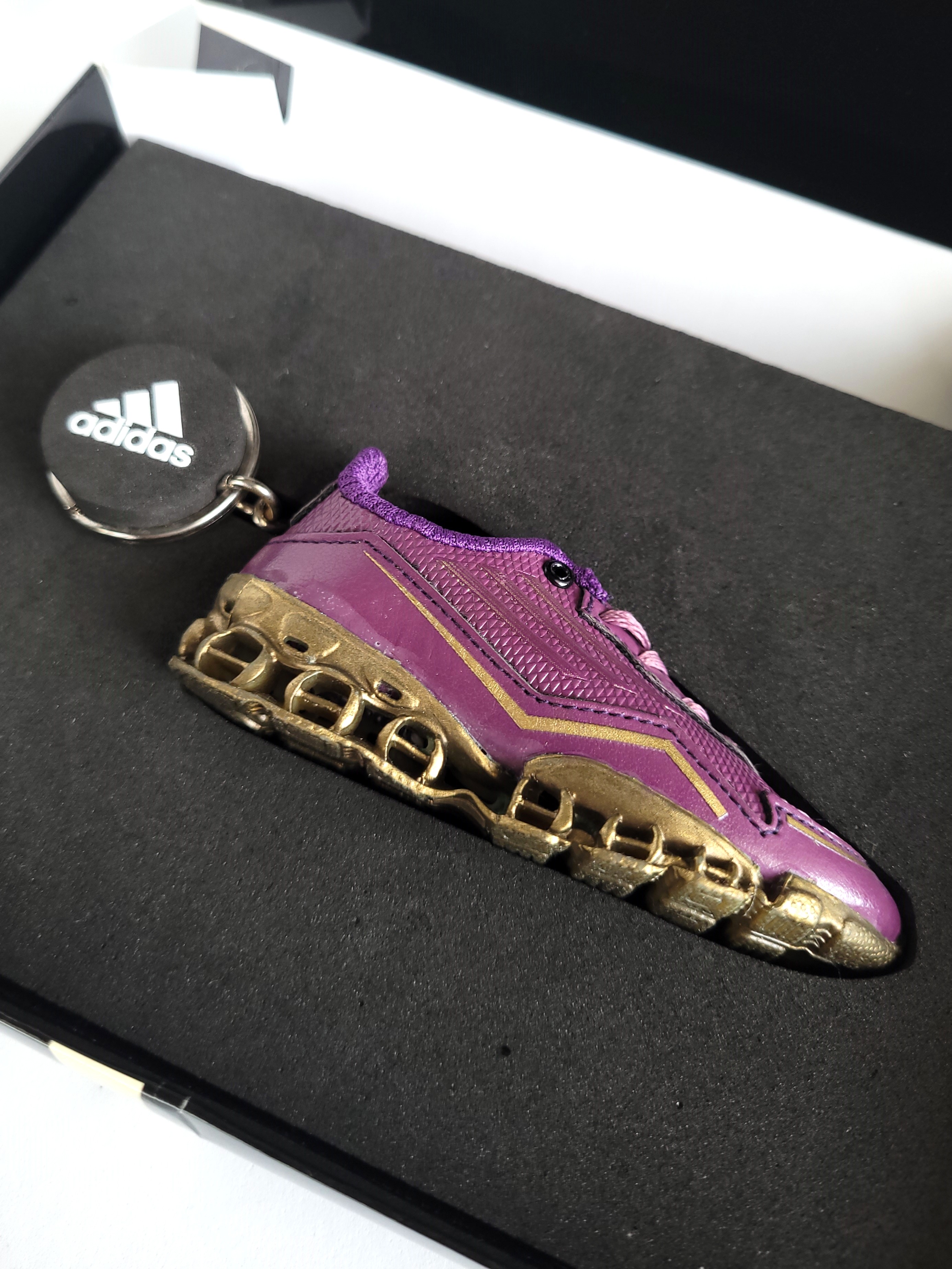 Adidas x TAKAHIRO 4" Sneaker Keychain NIB - 2012 Giveaway Prize From Japan