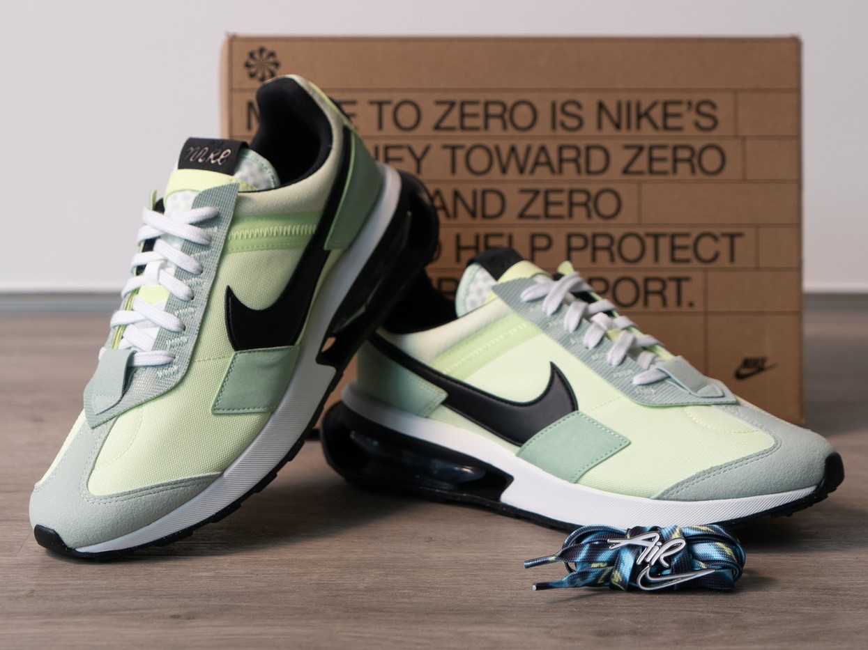 Nike Air Max Pre-Day Shoelaces (Colored) & Lace Locks Charms (Air & Swoosh) - 2021 HK exclusive