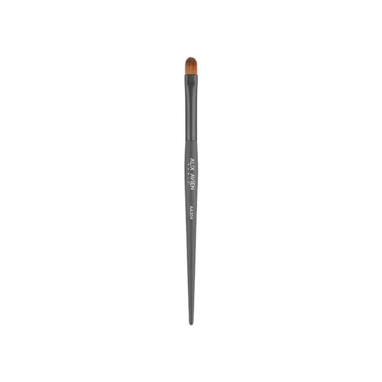 FLAT LIP BRUSH
