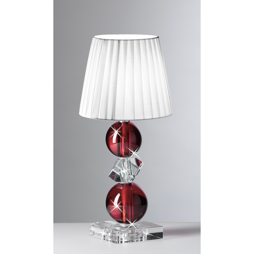 Lampada in cristallo con sfere rosso rubino e paralume plissettato bianco