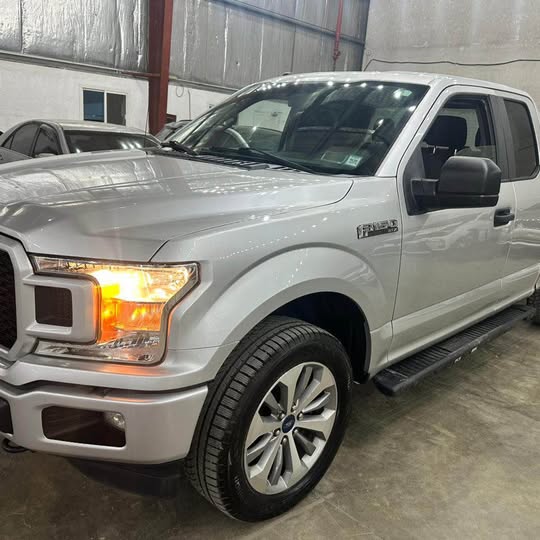 ๐บ๐ธ 2018 Ford F-150 Super Cab โ Silver โ Excellent Condition