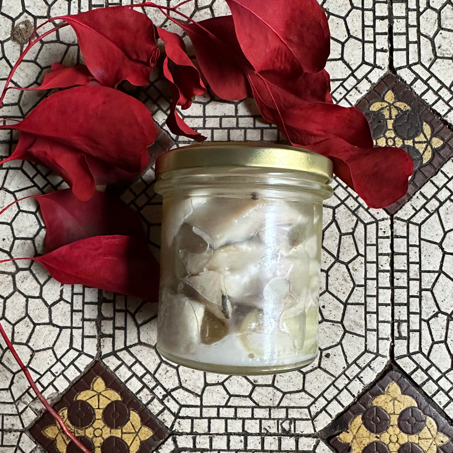 Śledź z cebula w oleju