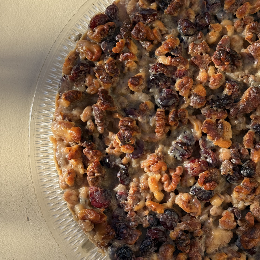 Mazurek z orzechami włoskimi