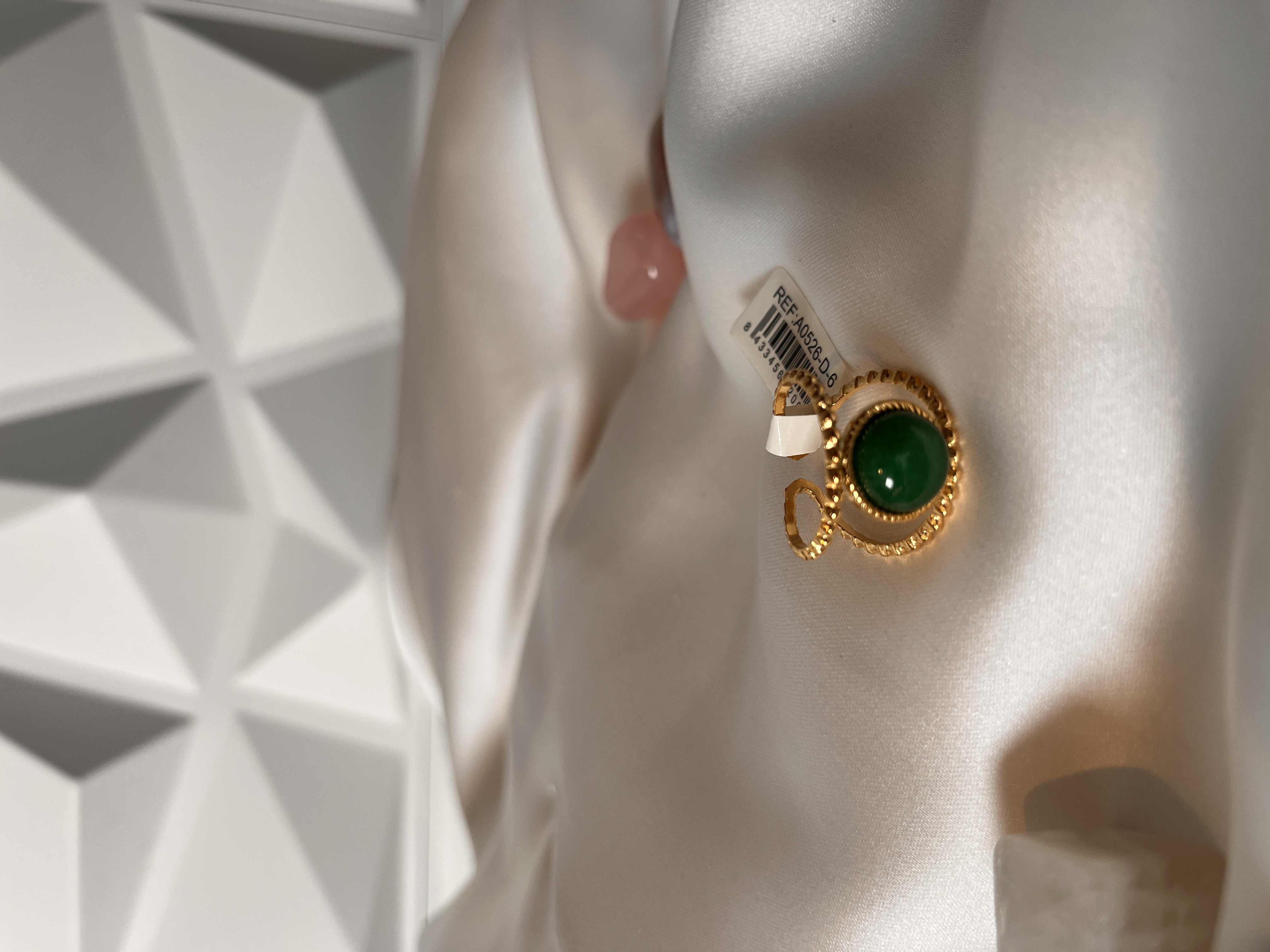 Anillo Con Piedra Verde