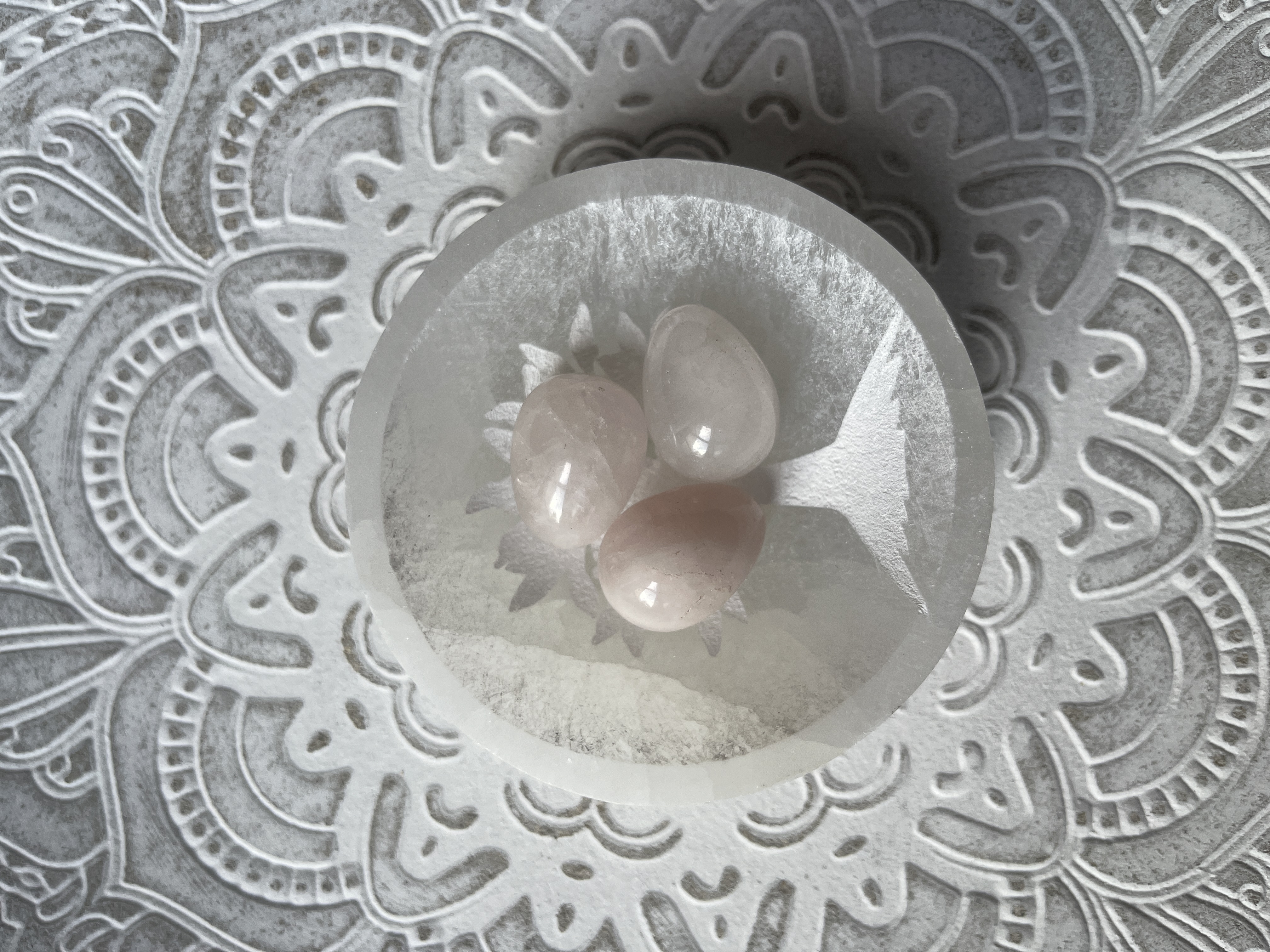 Rose Quartz Tumbled Stones