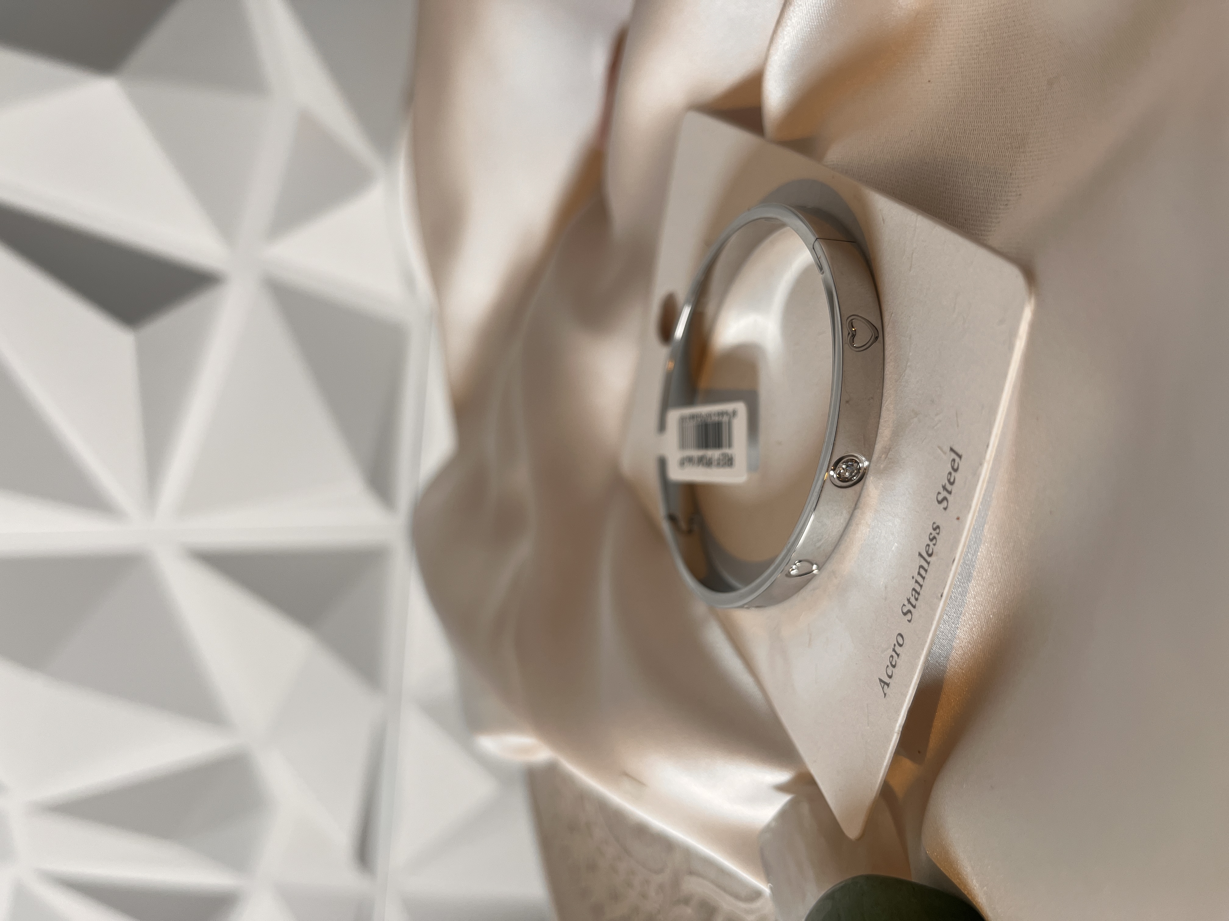 PULSERA FINA CON DETALLES