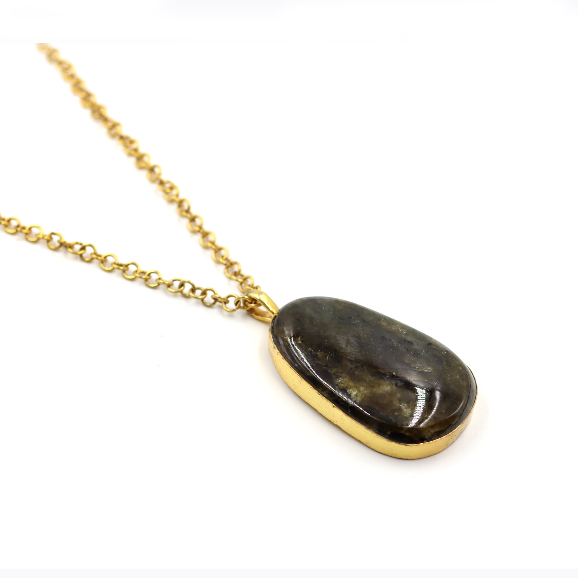 KEN0051-NIKEL FREE BRASS EACOATED WITH GEM STONE SEATED DESIGNER NECKLACE