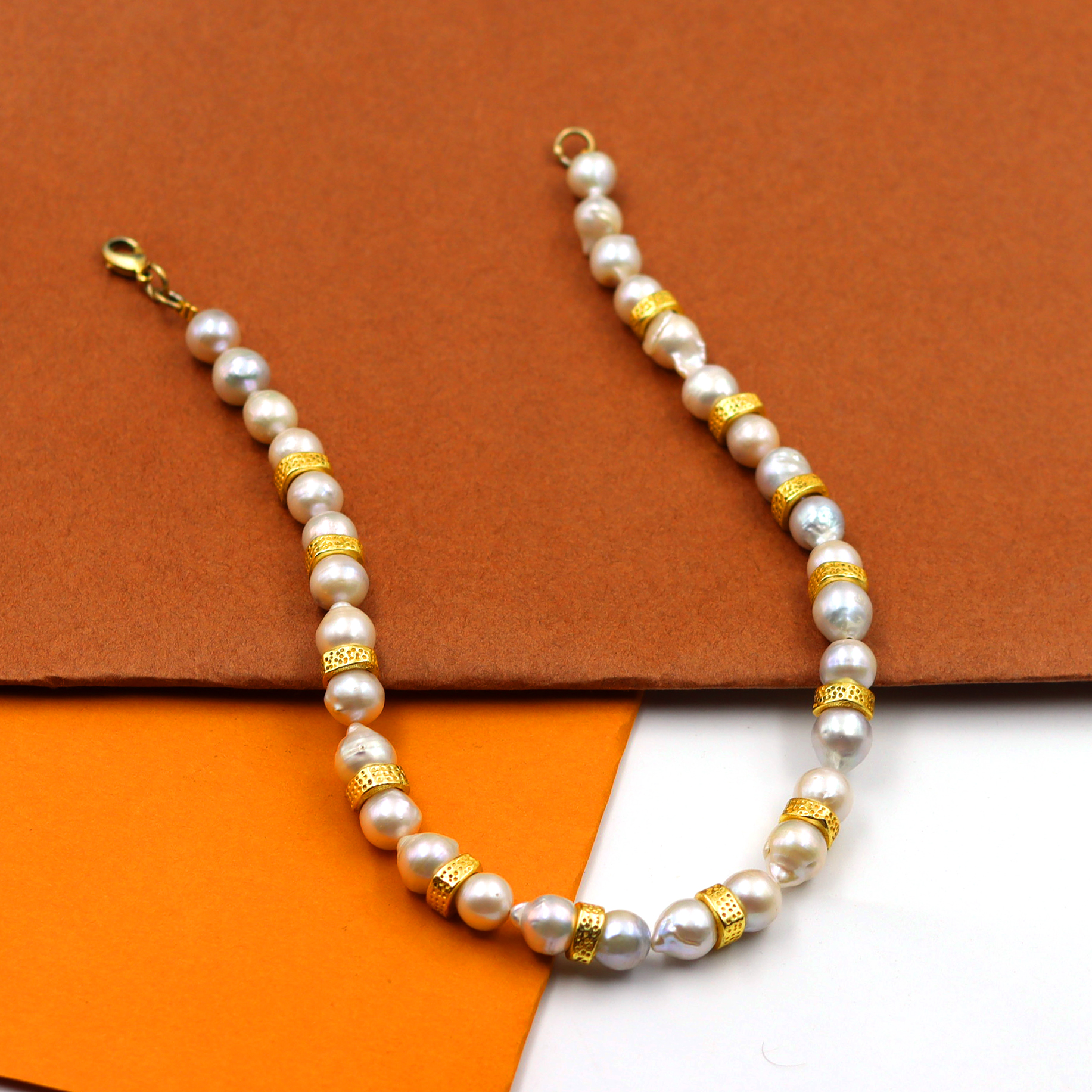 PNG0010-GOLD PLATED PEARL SEATED NECKLACE