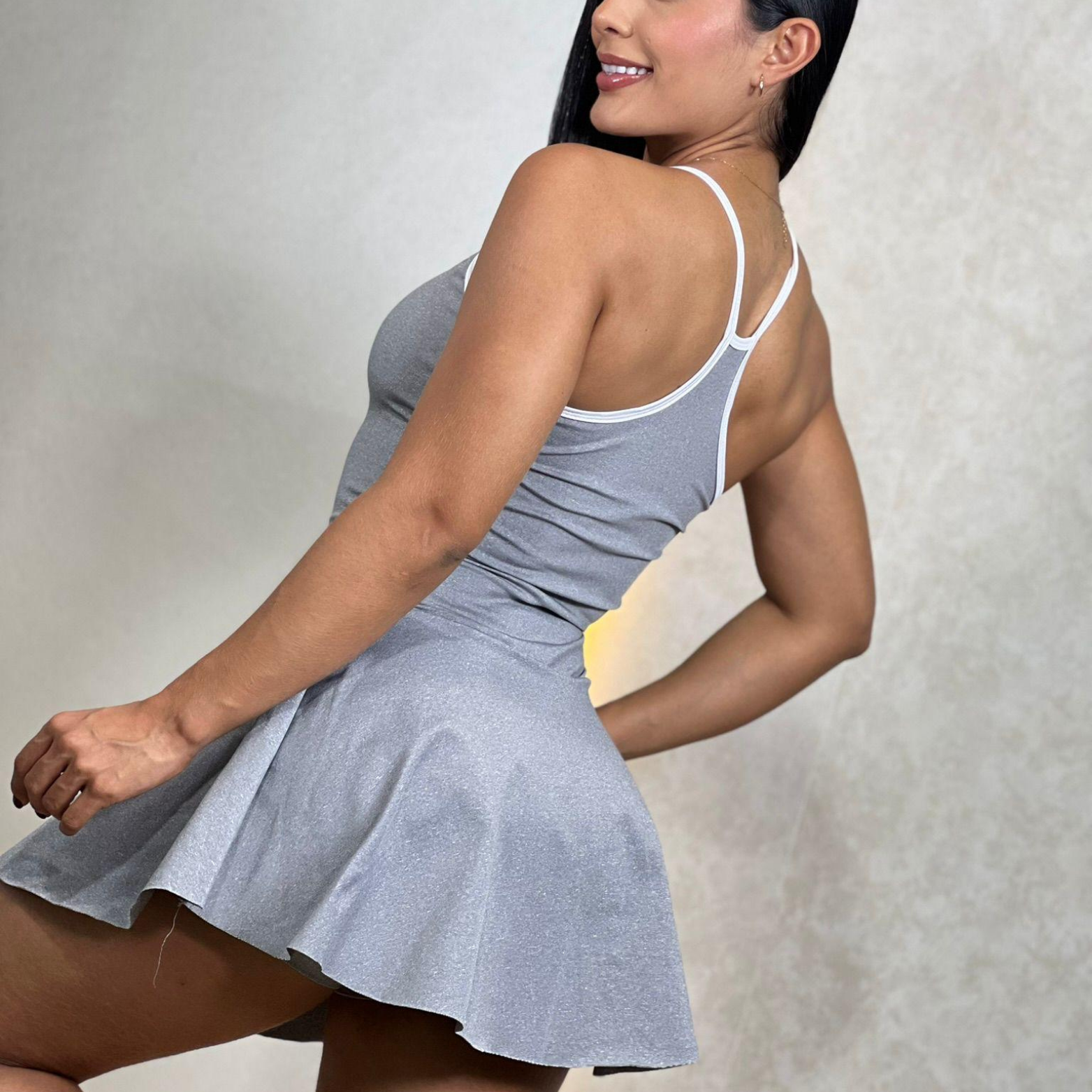 VESTIDO FALDA SHORT ESQUELETO