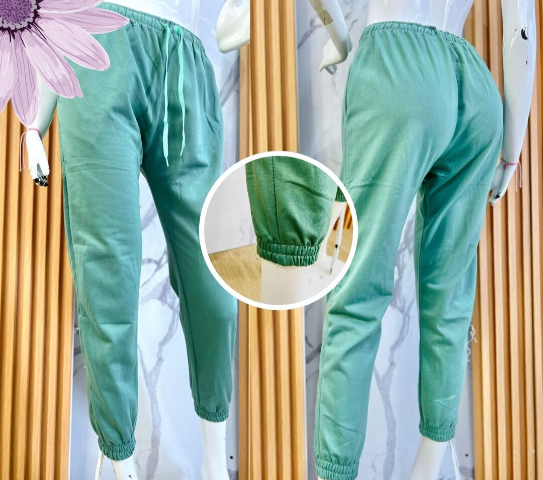 SUDADERA VIEJITO VIEJITA JOGGER SURTIDA