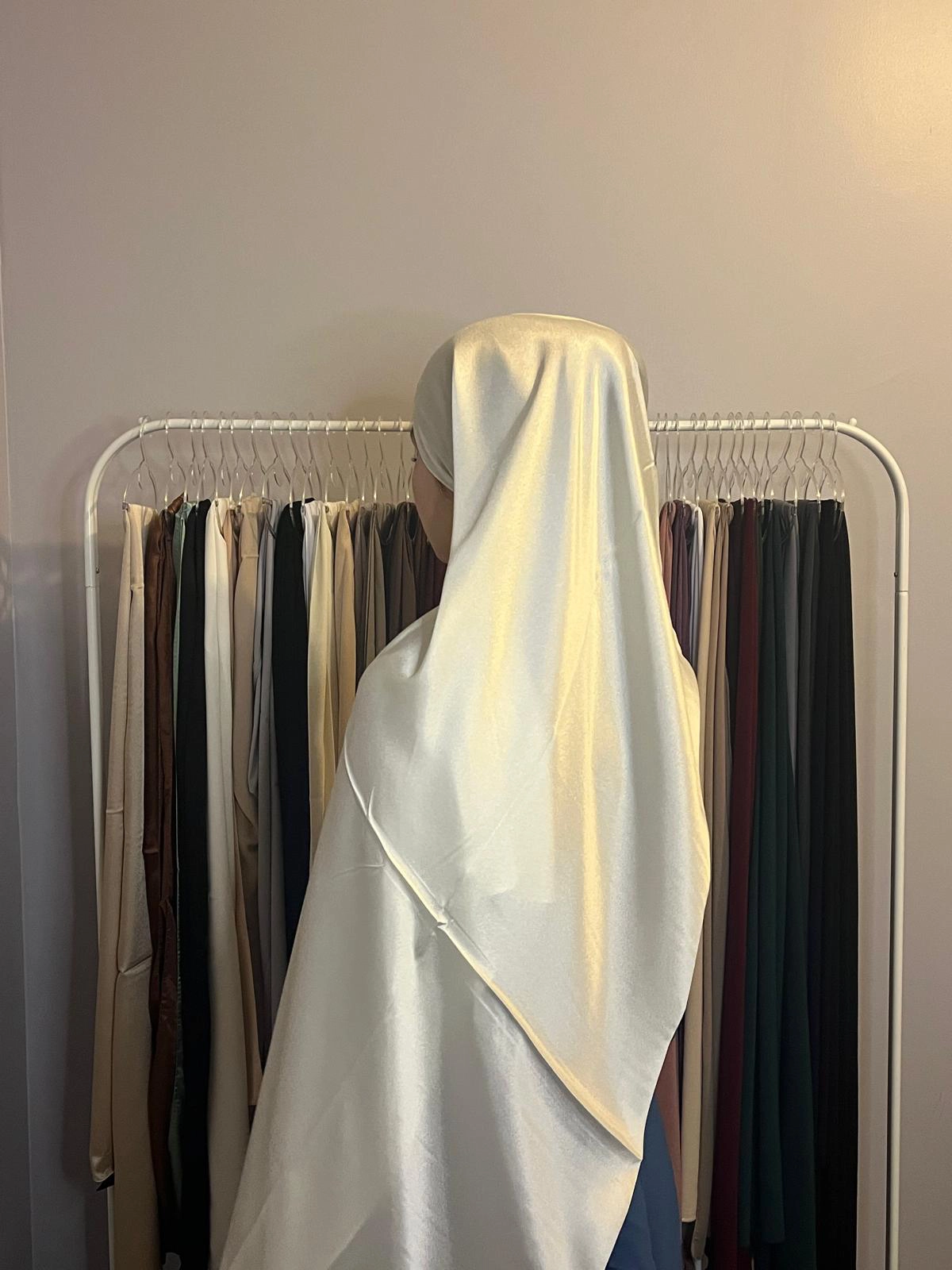 Hijab en Satin