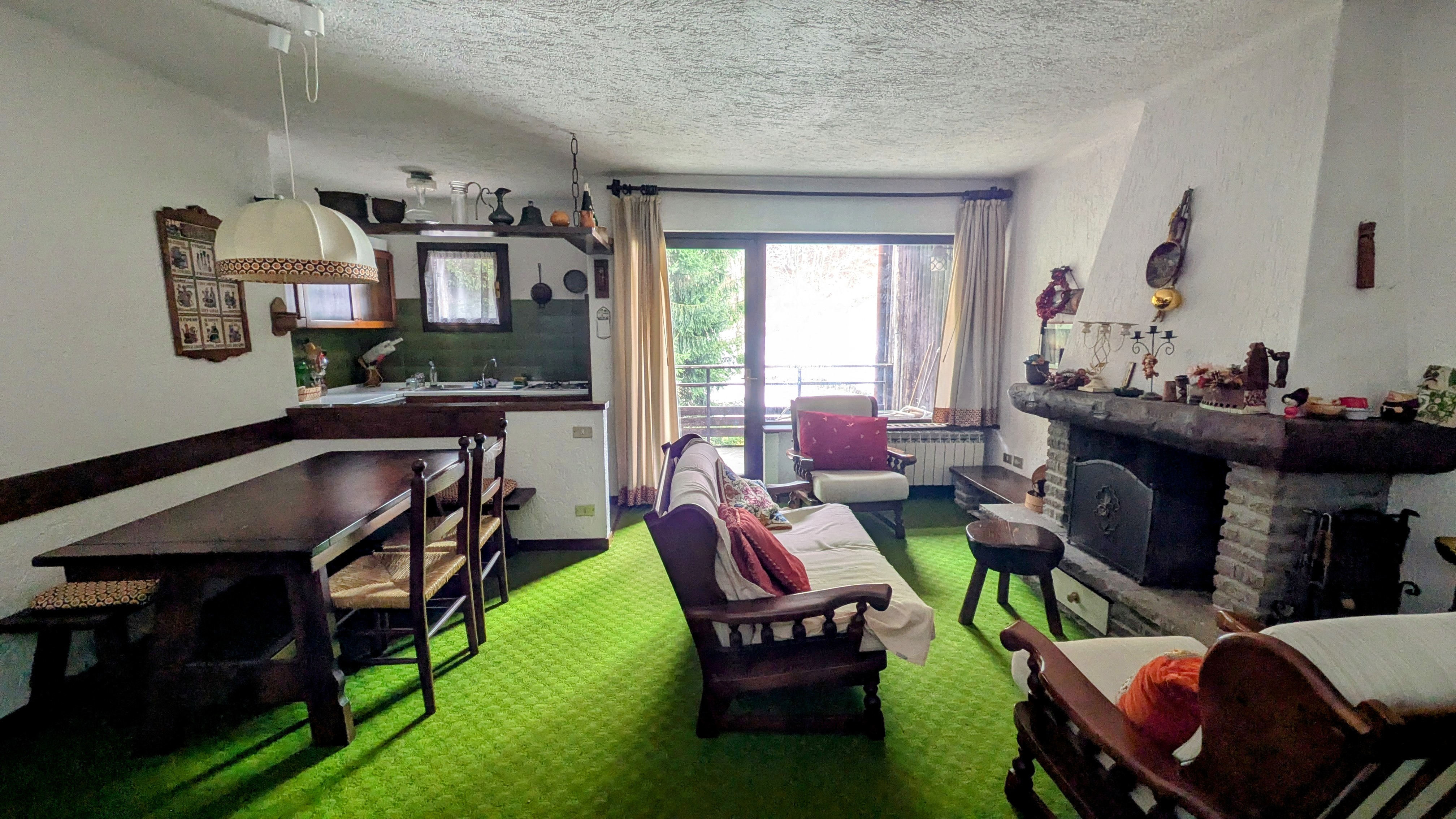 Bilocale arredato con box auto privato