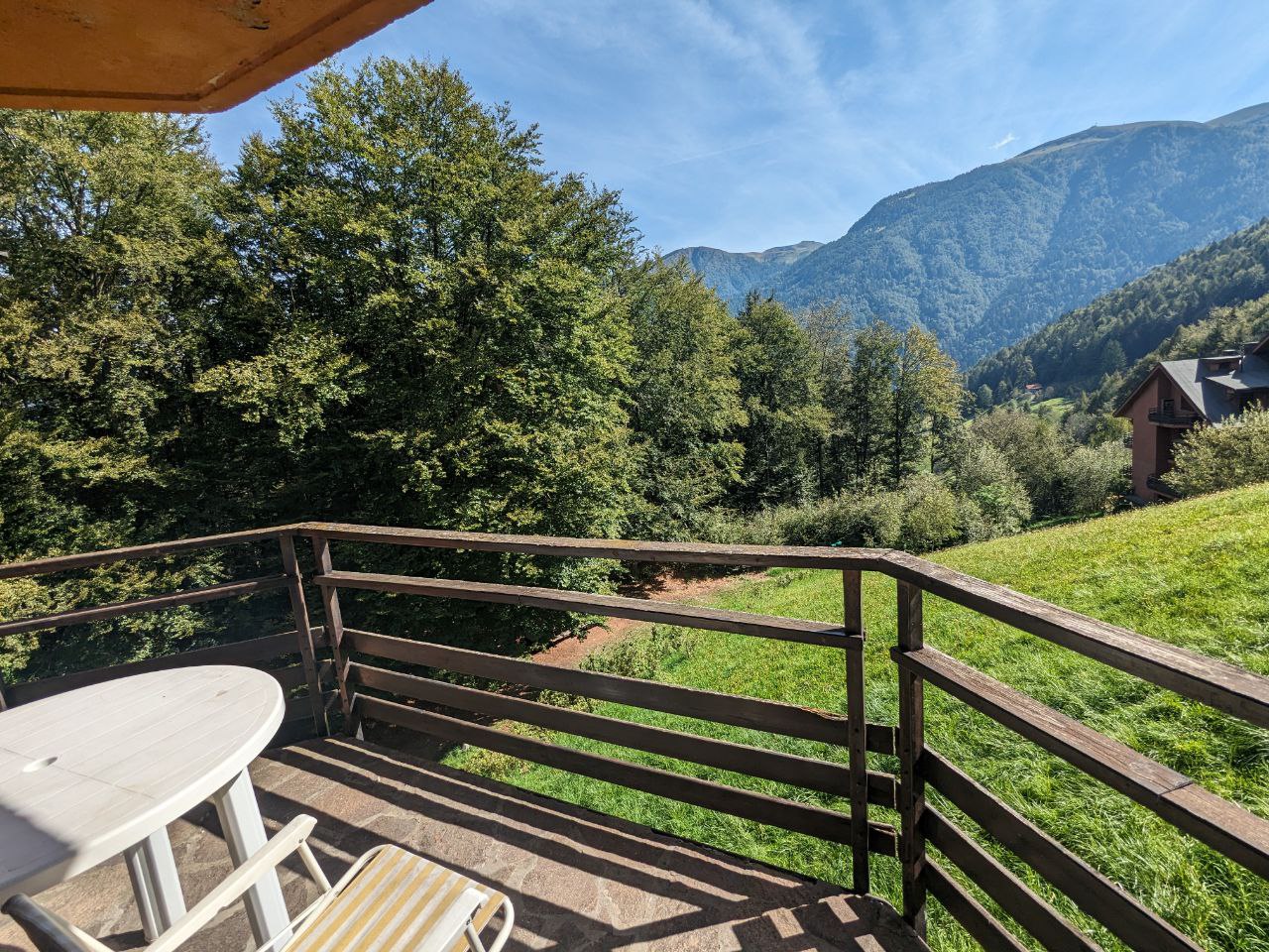 Bilocale con studio e box auto